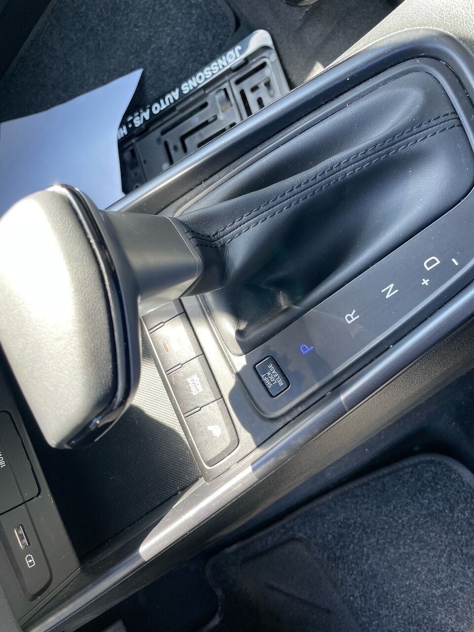 Billede af Hyundai i20 1,0 T-GDI Essential Komfort DCT 100HK 5d 7g Aut.
