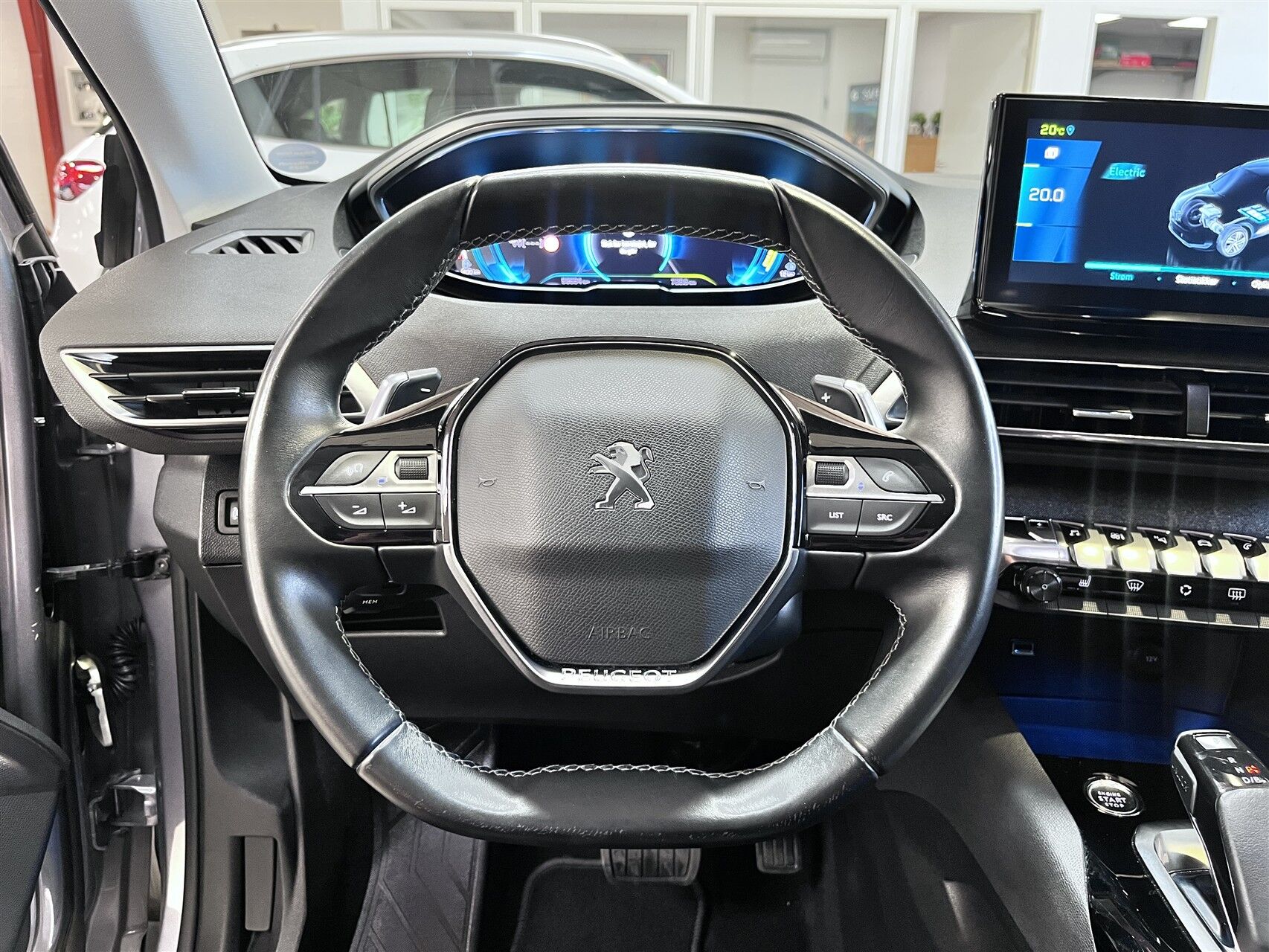 Billede af Peugeot 3008 1,6 PureTech  Plugin-hybrid Allure Pack EAT8 225HK 5d 8g Aut.