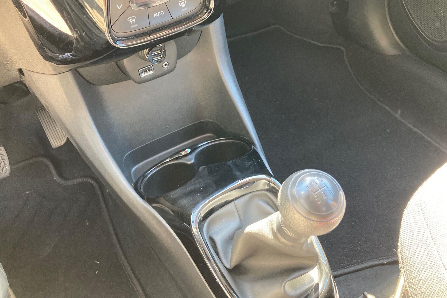 Billede af Citroën C1 1,0 VTi Shine 72HK 5d