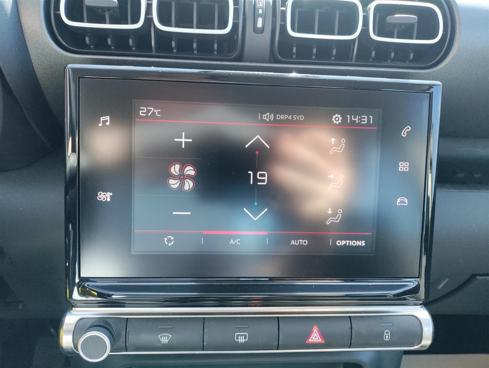 Billede af Citroën C3 Aircross 1,6 Blue HDi Iconic start/stop 100HK 5d