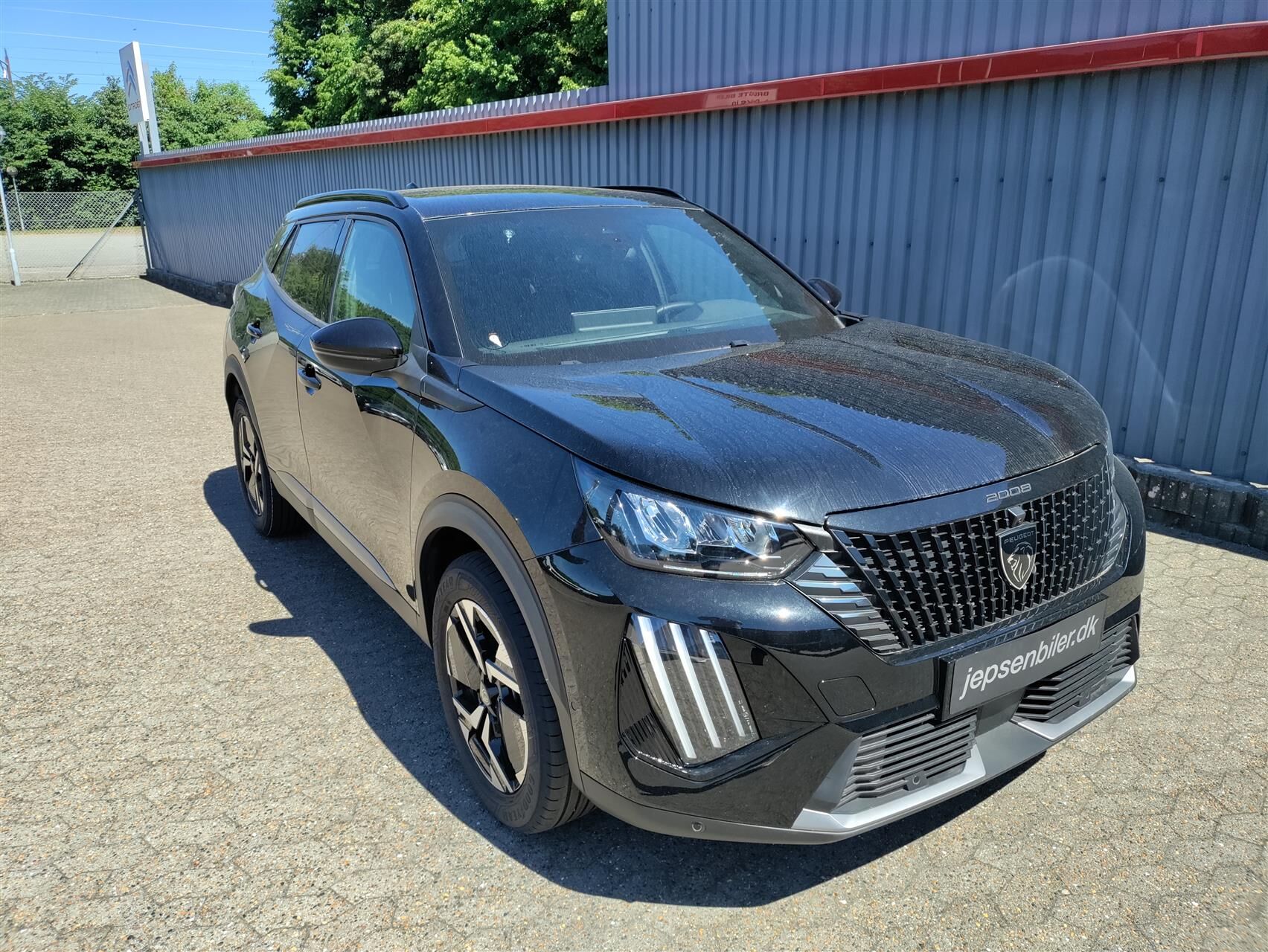 Billede af Peugeot 2008 1,2 PureTech Allure EAT8 130HK 5d 8g Aut.