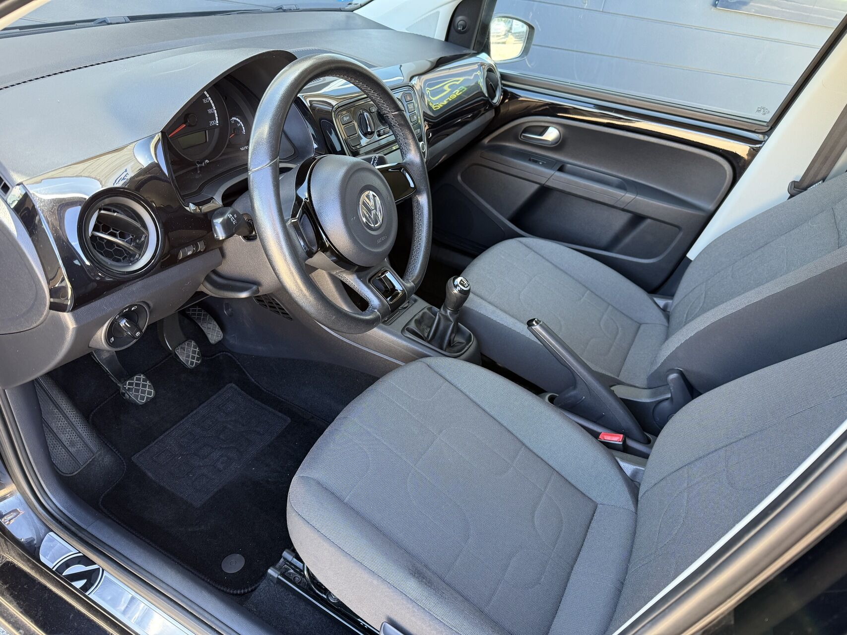 Billede af VW up 1,0 FSI BMT Move 75HK 5d