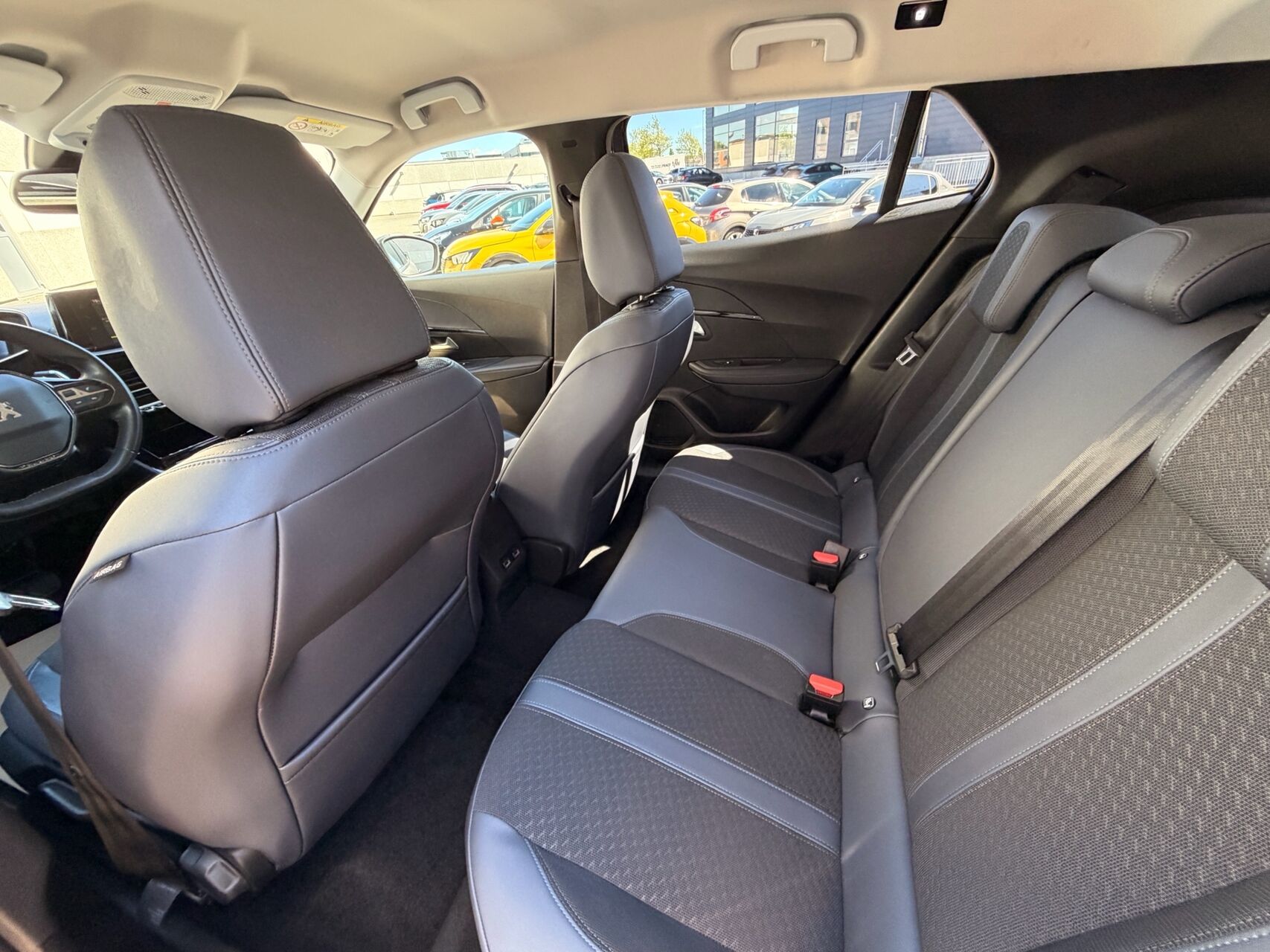 Billede af Peugeot 2008 1,5 BlueHDi Allure Pack EAT8 130HK 5d 8g Aut.