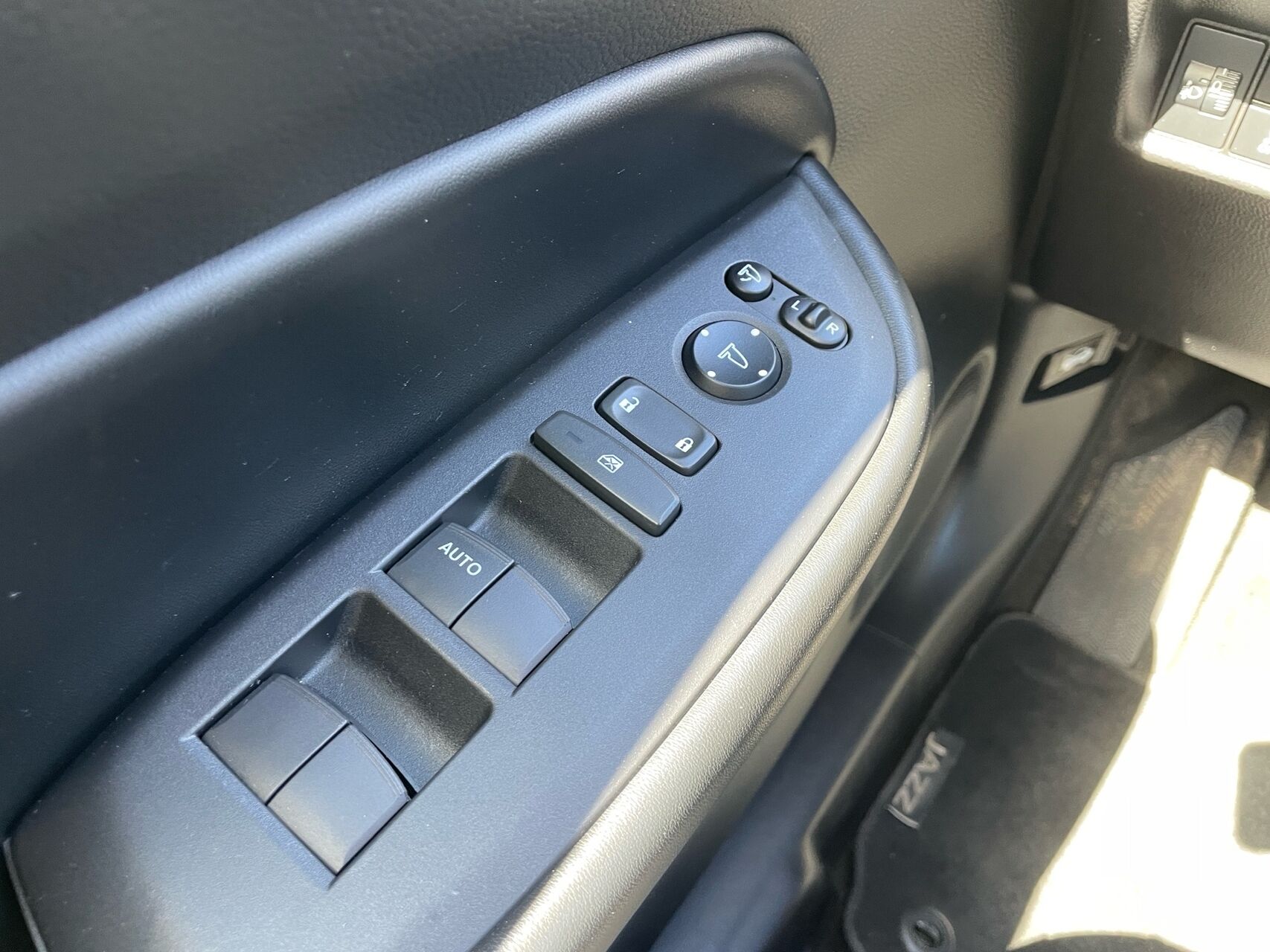 Billede af Honda Jazz 1,5 i-MMD  Hybrid Elegance E-CVT 109HK 5d 7g Aut.