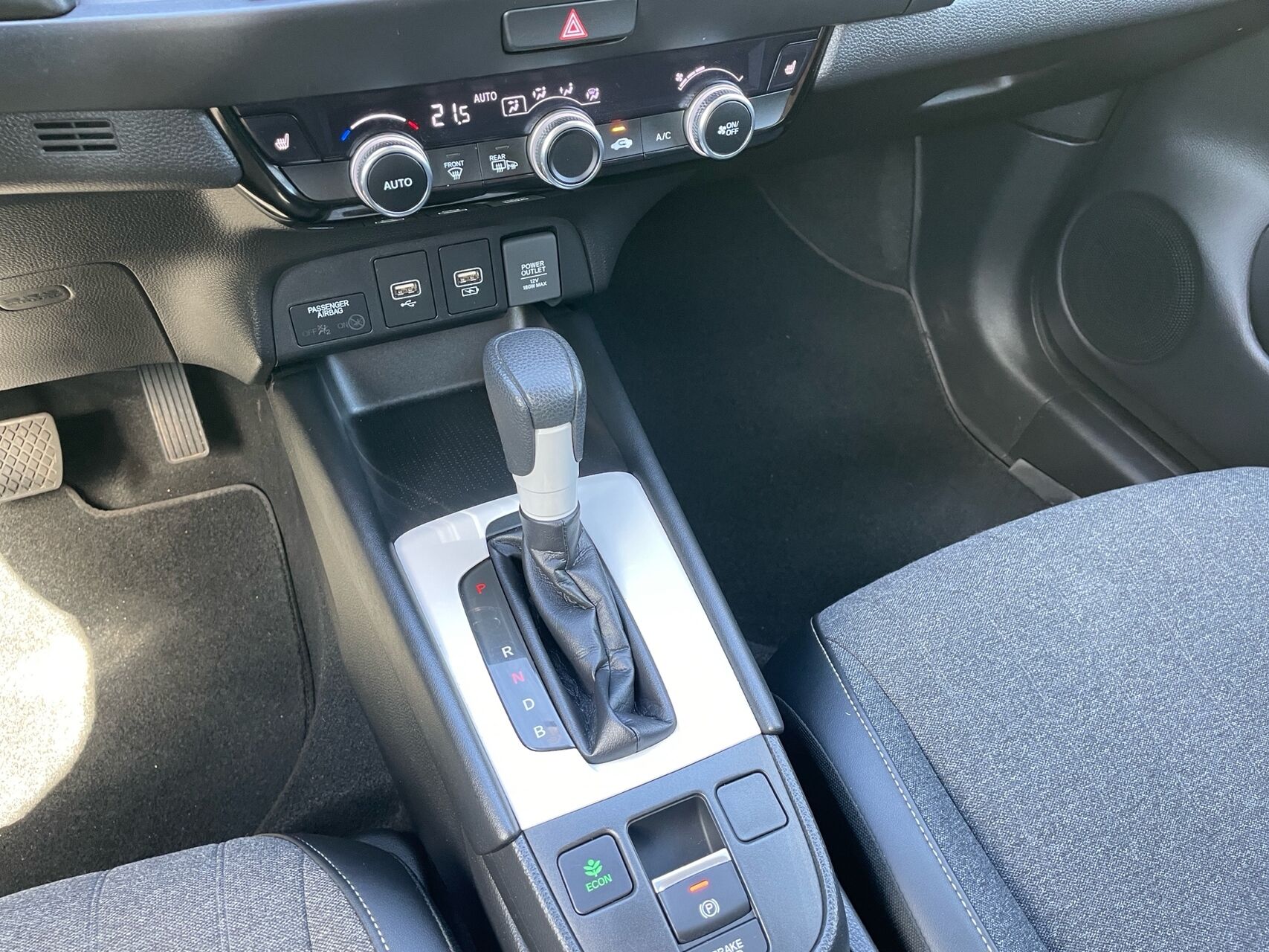 Billede af Honda Jazz 1,5 i-MMD  Hybrid Elegance E-CVT 109HK 5d 7g Aut.