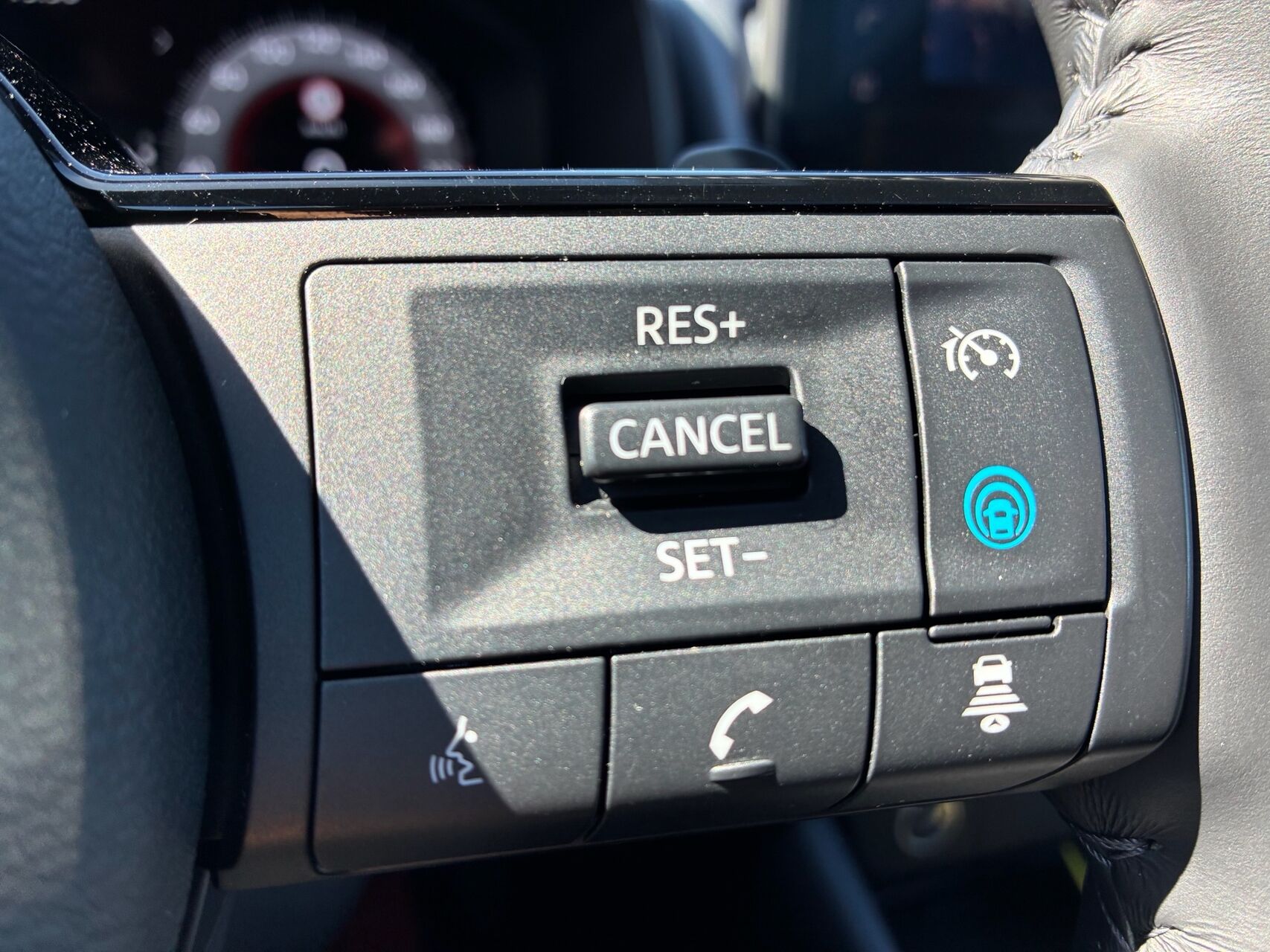 Billede af Nissan Qashqai 1,3 MHEV  Mild hybrid Tekna+ X-Tronic 158HK 5d 7g Aut.