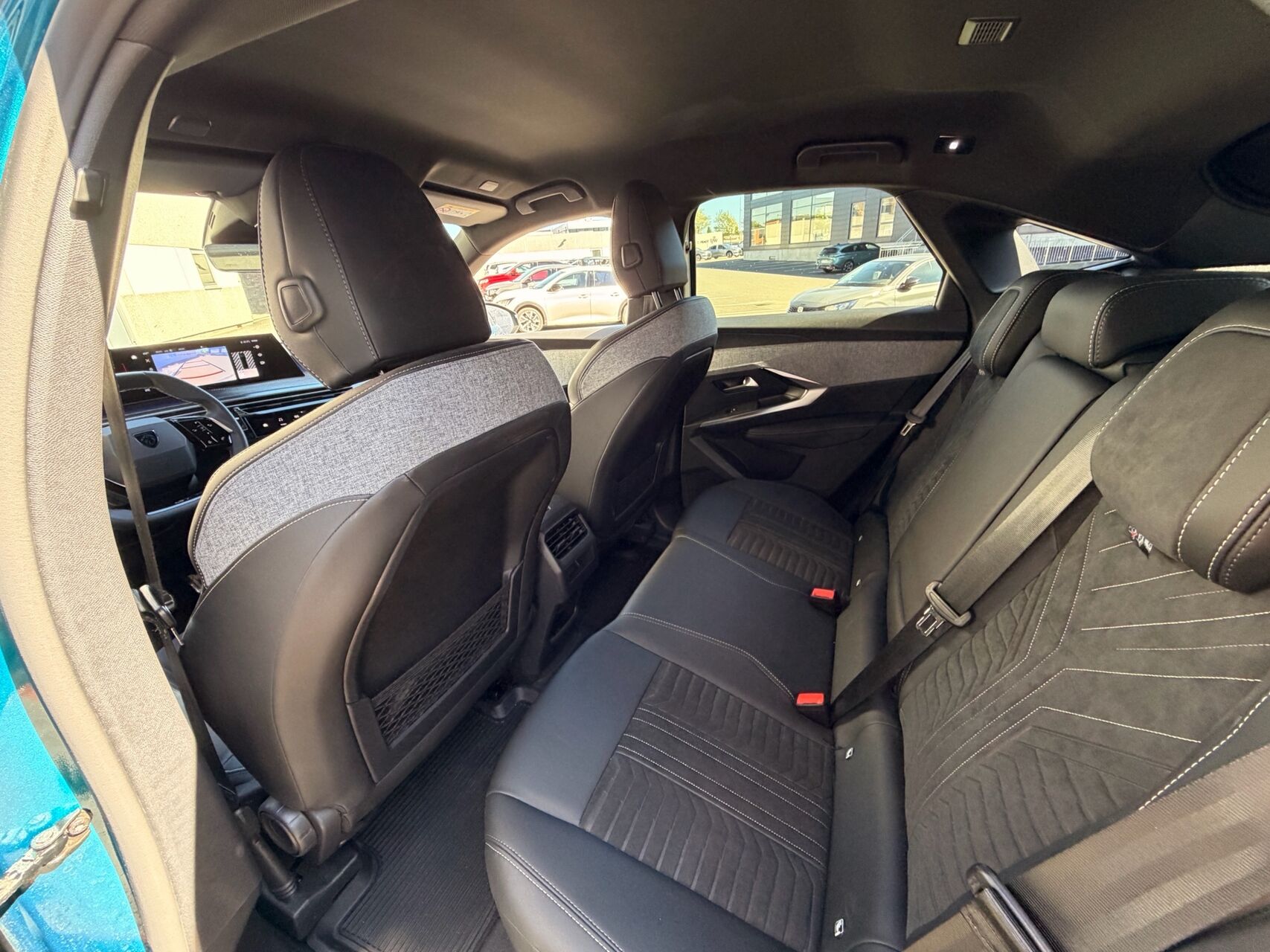 Billede af Peugeot e-3008 EL GT 210HK 5d Aut.