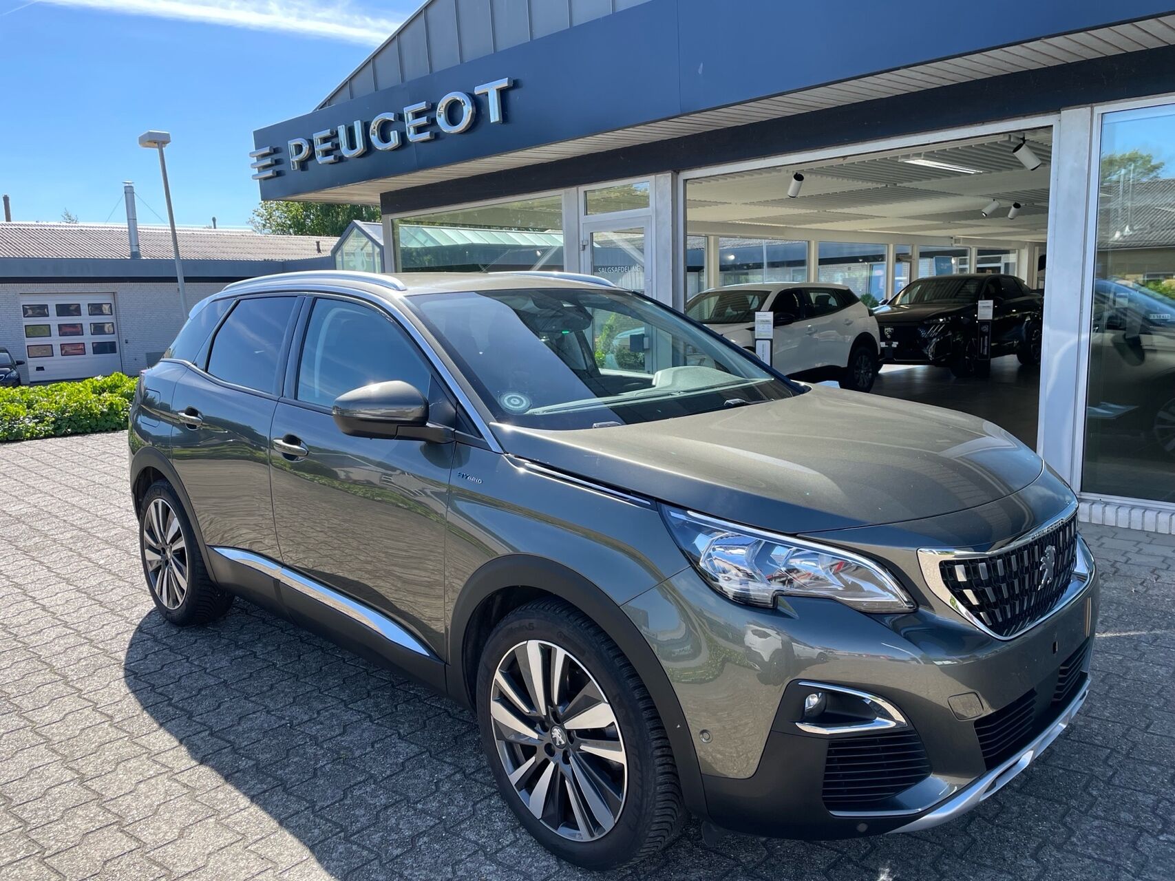 Billede af Peugeot 3008 1,6 PureTech  Plugin-hybrid Allure LTD EAT8 225HK 5d 8g Aut.