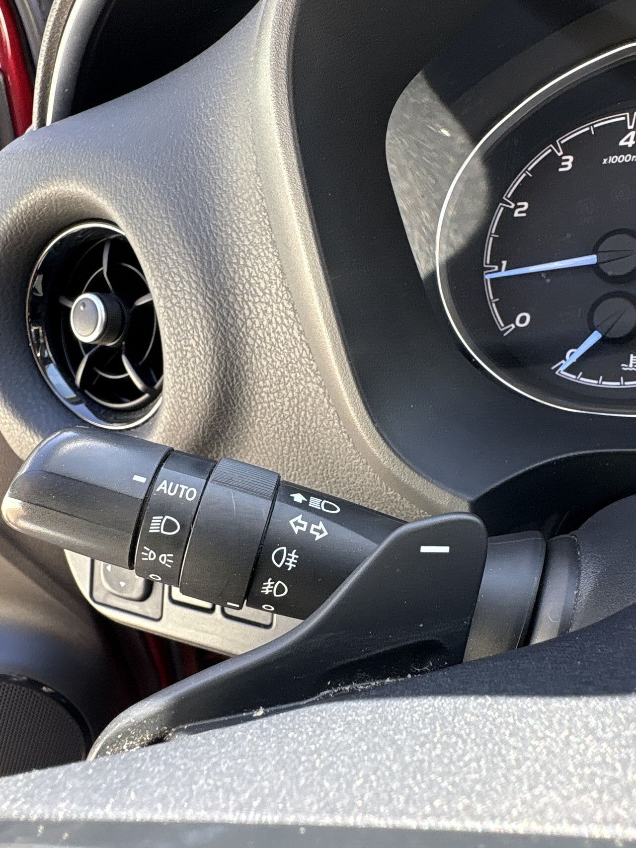 Billede af Toyota Yaris 1,5 VVT-I T3 Premiumpakke Multidrive S 111HK 5d 6g Aut.