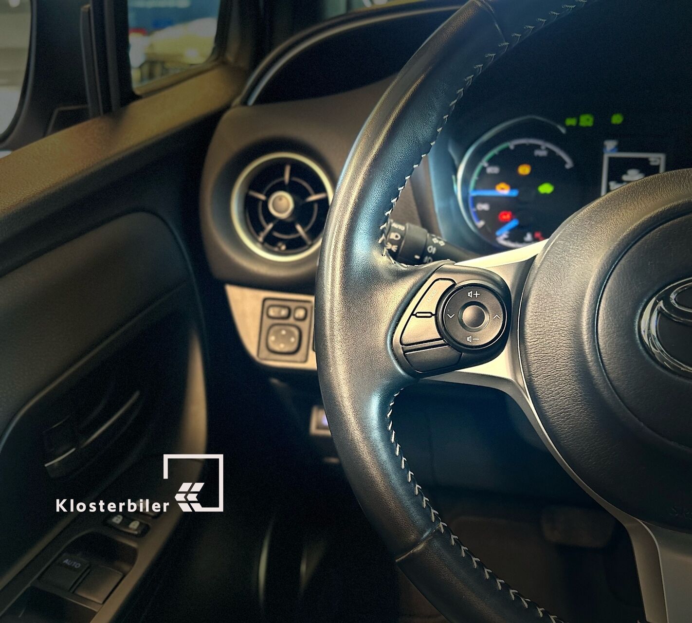 Billede af Toyota Yaris 1,5 Hybrid H3 GR Sport E-CVT 100HK 5d Trinl. Gear