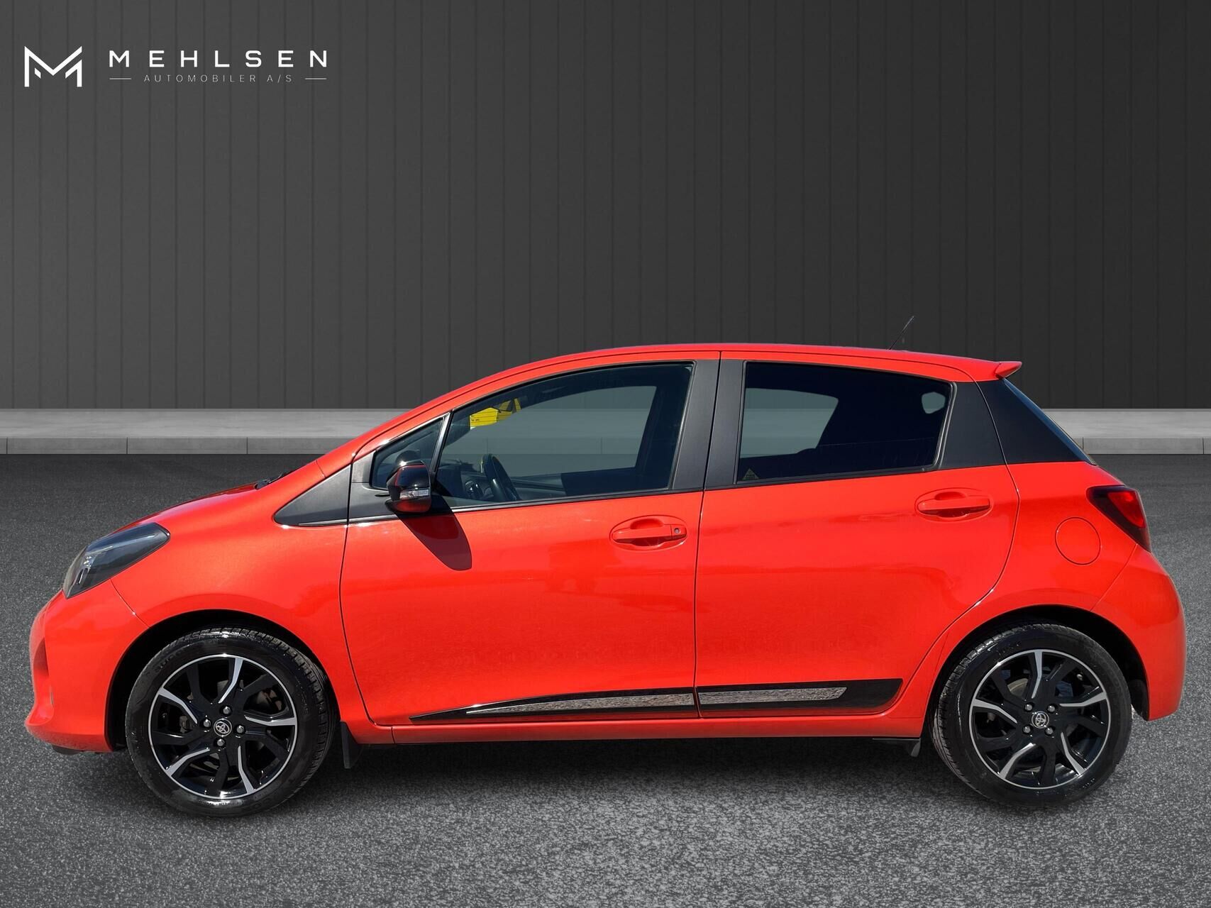 Billede af Toyota Yaris 1,3 VVT-I Orange Edition 100HK 5d 6g