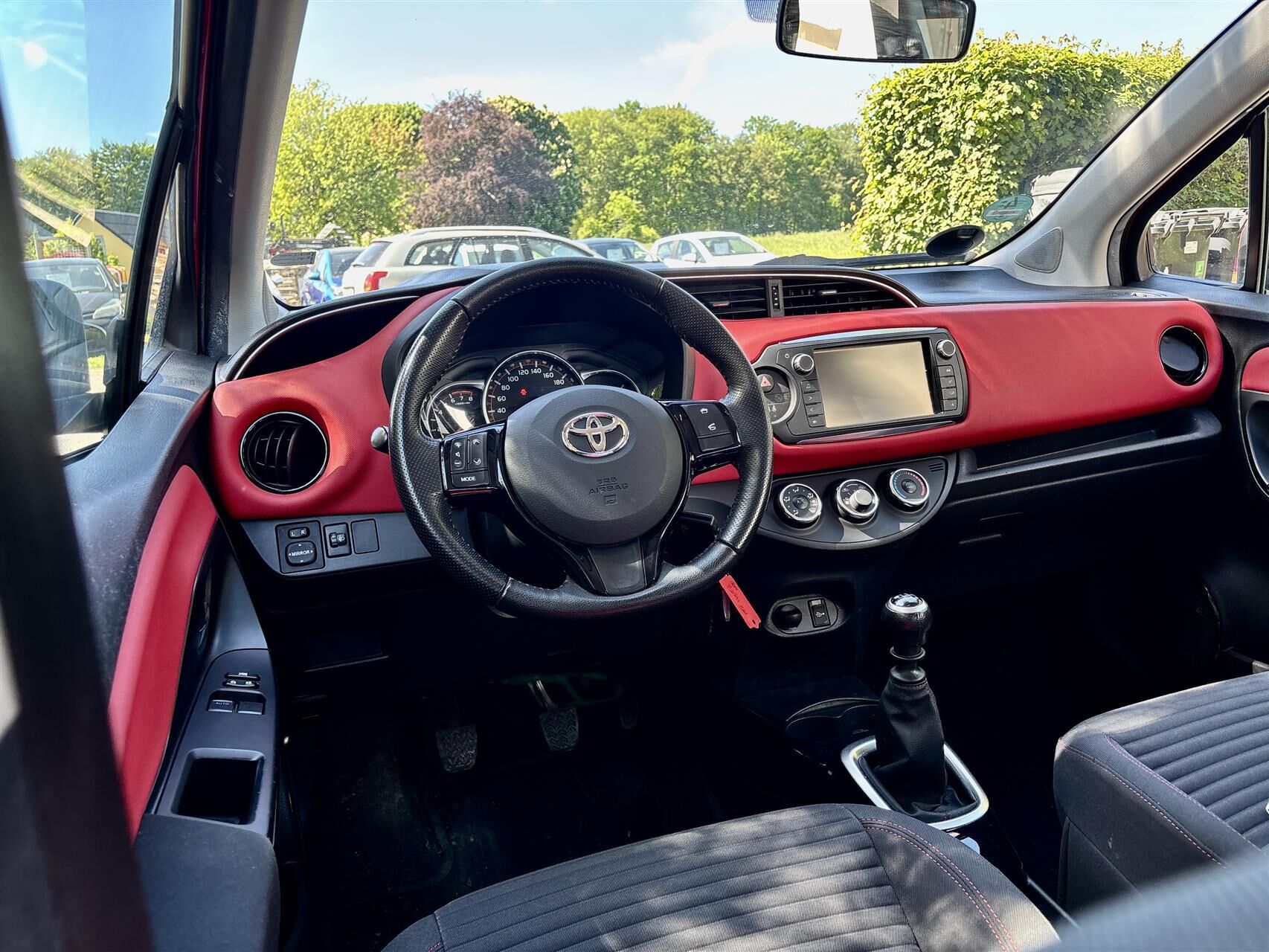 Billede af Toyota Yaris 1,3 VVT-I Style Edition 100HK 5d 6g