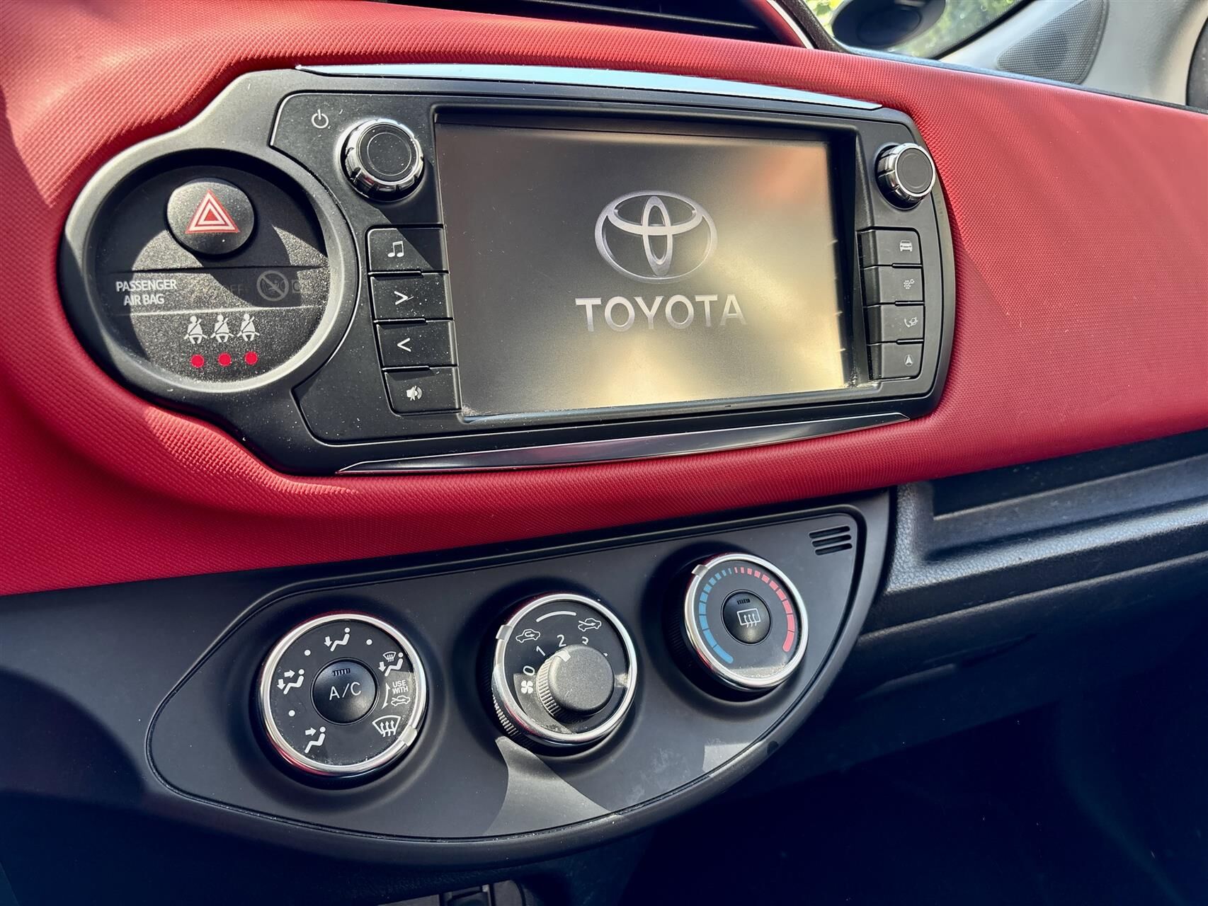 Billede af Toyota Yaris 1,3 VVT-I Style Edition 100HK 5d 6g