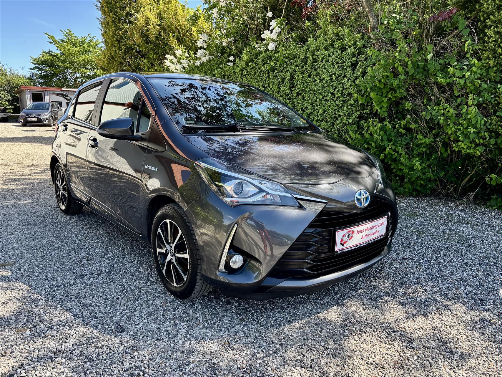 Billede af Toyota Yaris 1,5 Hybrid H2 Premium E-CVT 100HK 5d Trinl. Gear