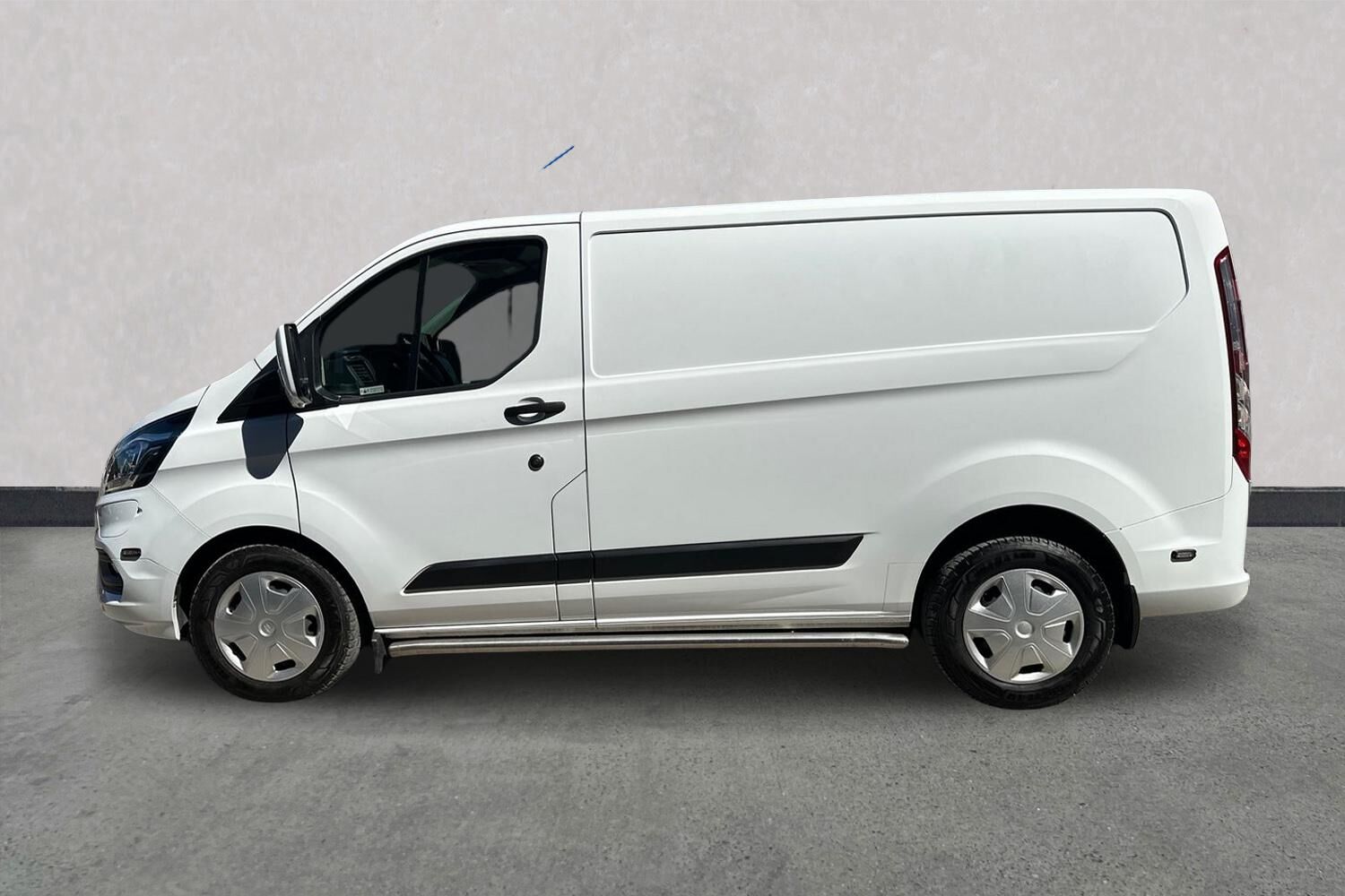 Billede af Ford Transit Custom 340 L1H1 1,0 Plugin-hybrid Trend 126HK Van Trinl. Gear
