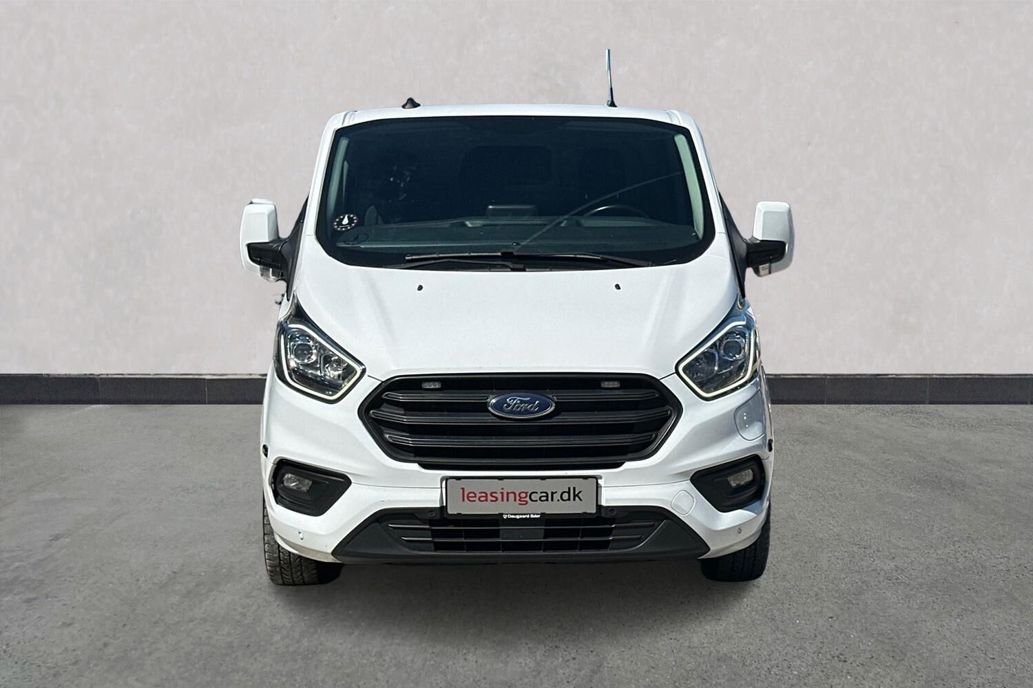 Billede af Ford Transit Custom 340 L1H1 1,0 Plugin-hybrid Trend 126HK Van Trinl. Gear
