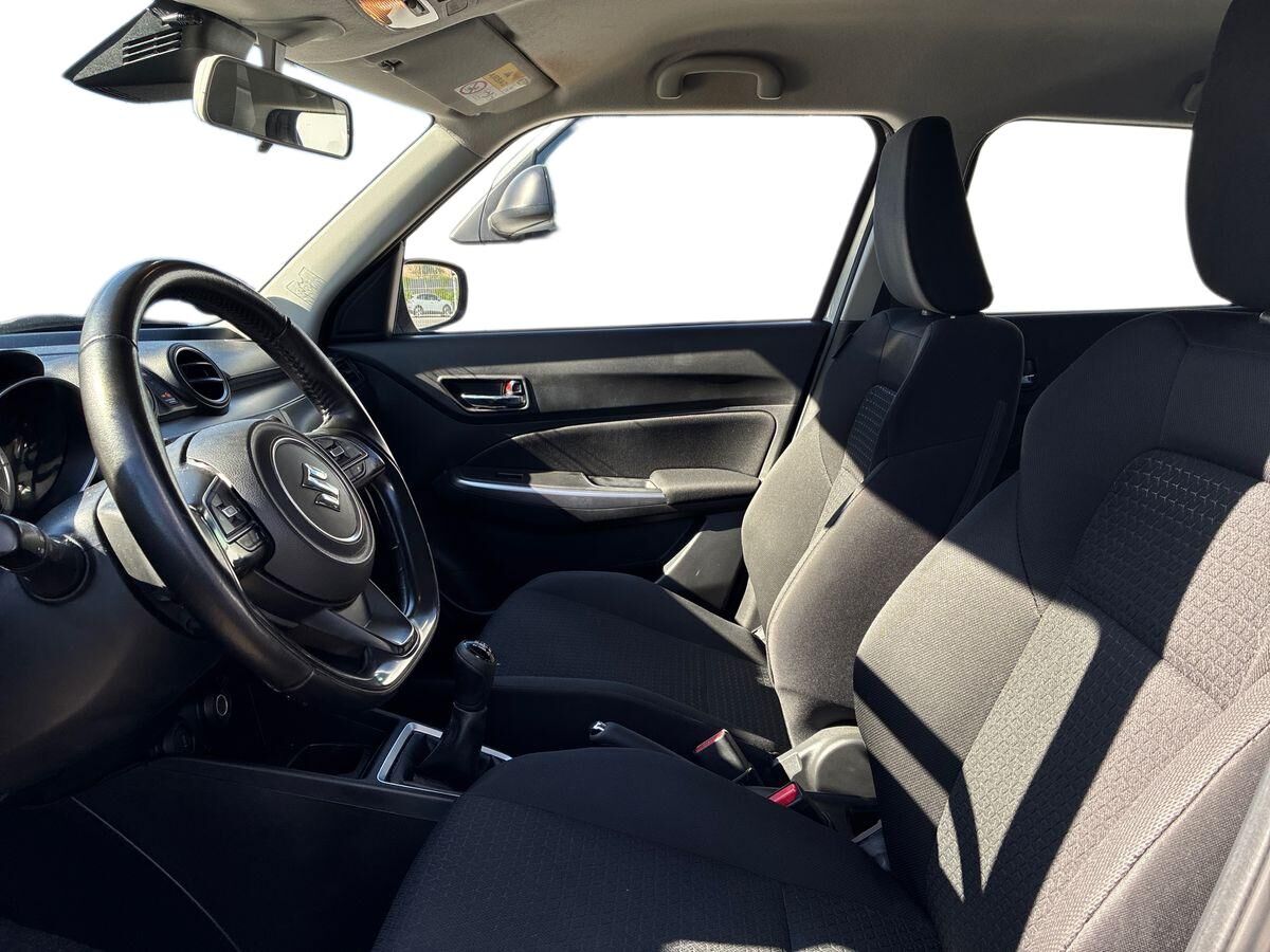 Billede af Suzuki Swift 1,2 Dualjet  Mild hybrid Style 83HK 5d