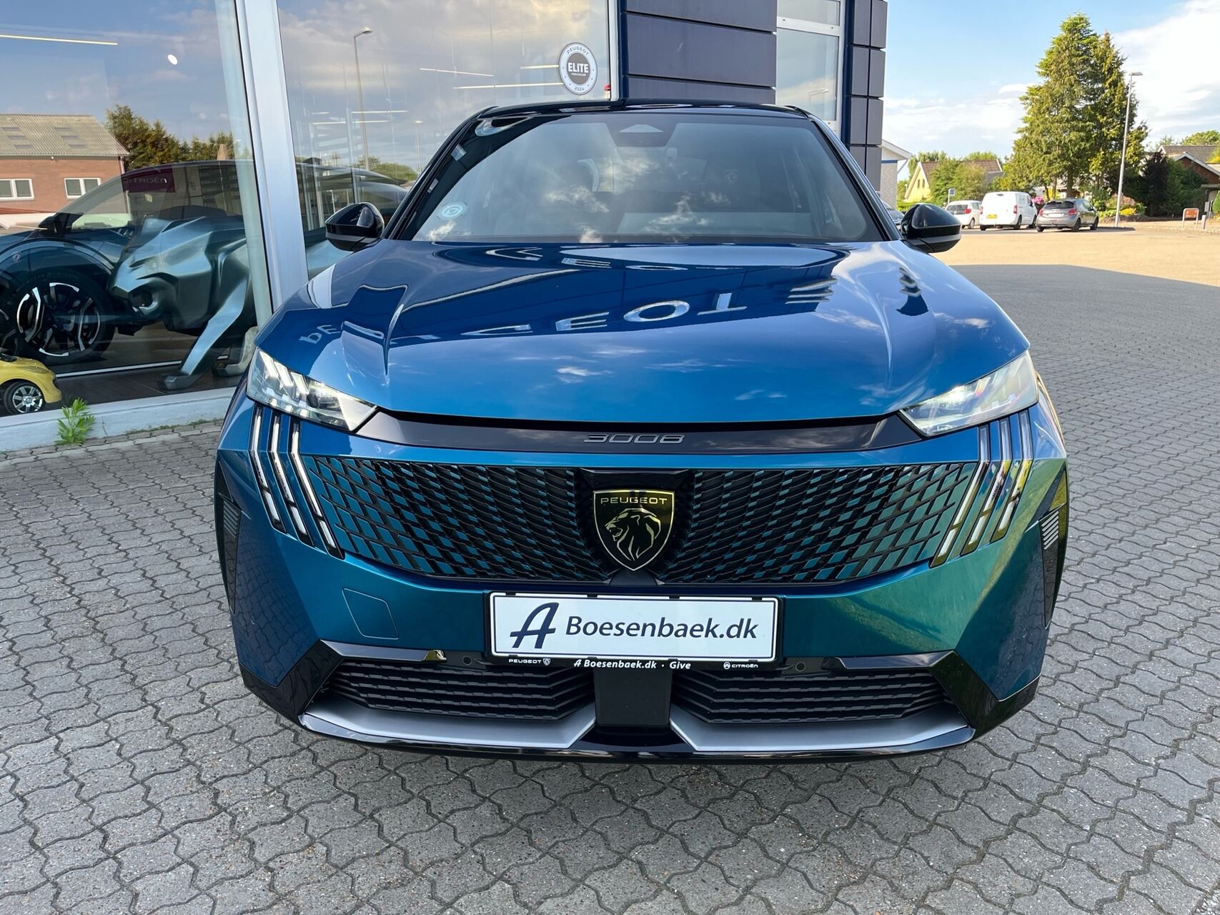 Billede af Peugeot e-3008 EL GT 210HK 5d Aut.