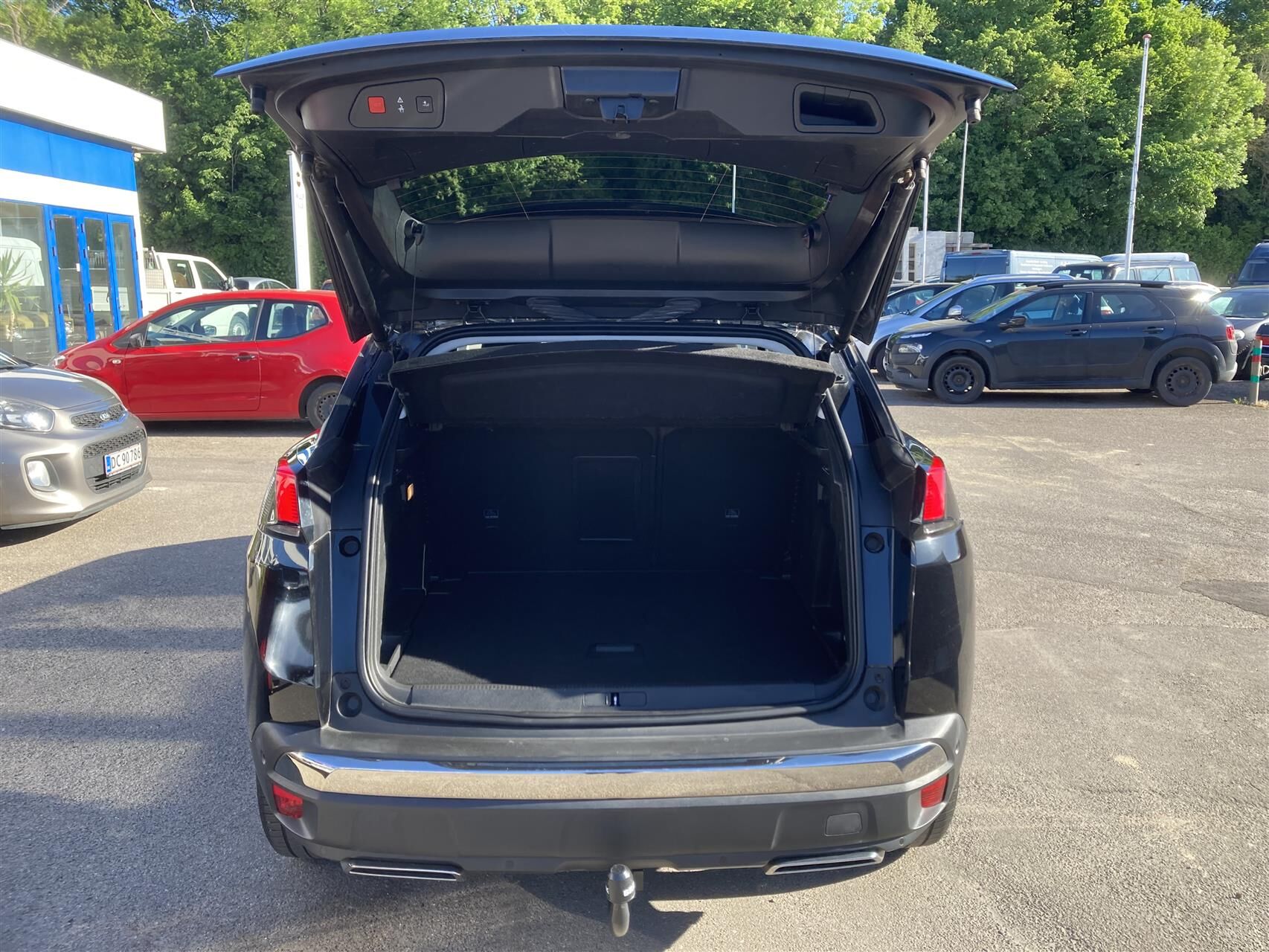 Billede af Peugeot 3008 1,2 PureTech Allure LTD EAT8 130HK 5d 8g Aut.
