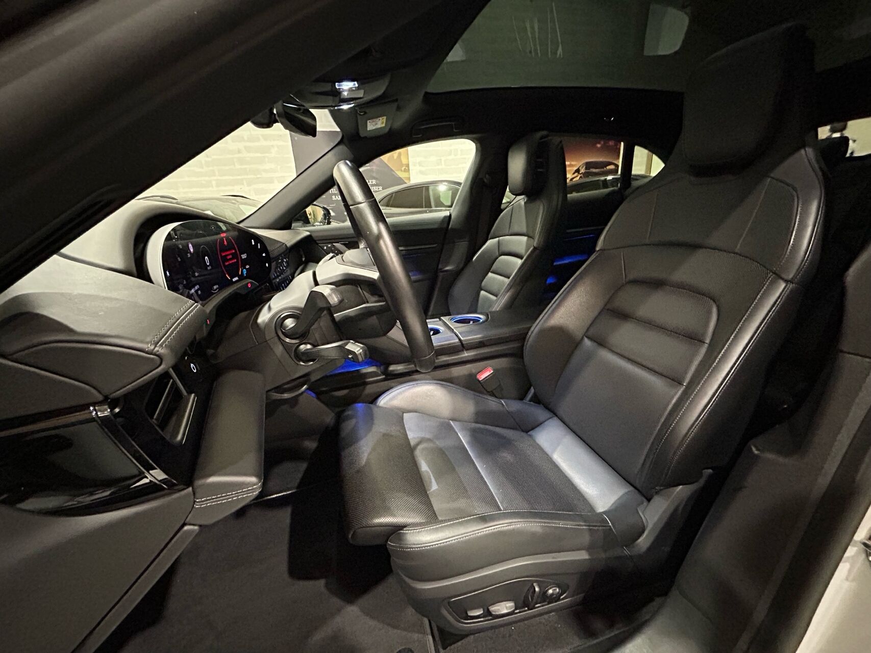 Billede af Porsche Taycan 4S Cross Turismo EL 4x4 490HK Stc Aut.