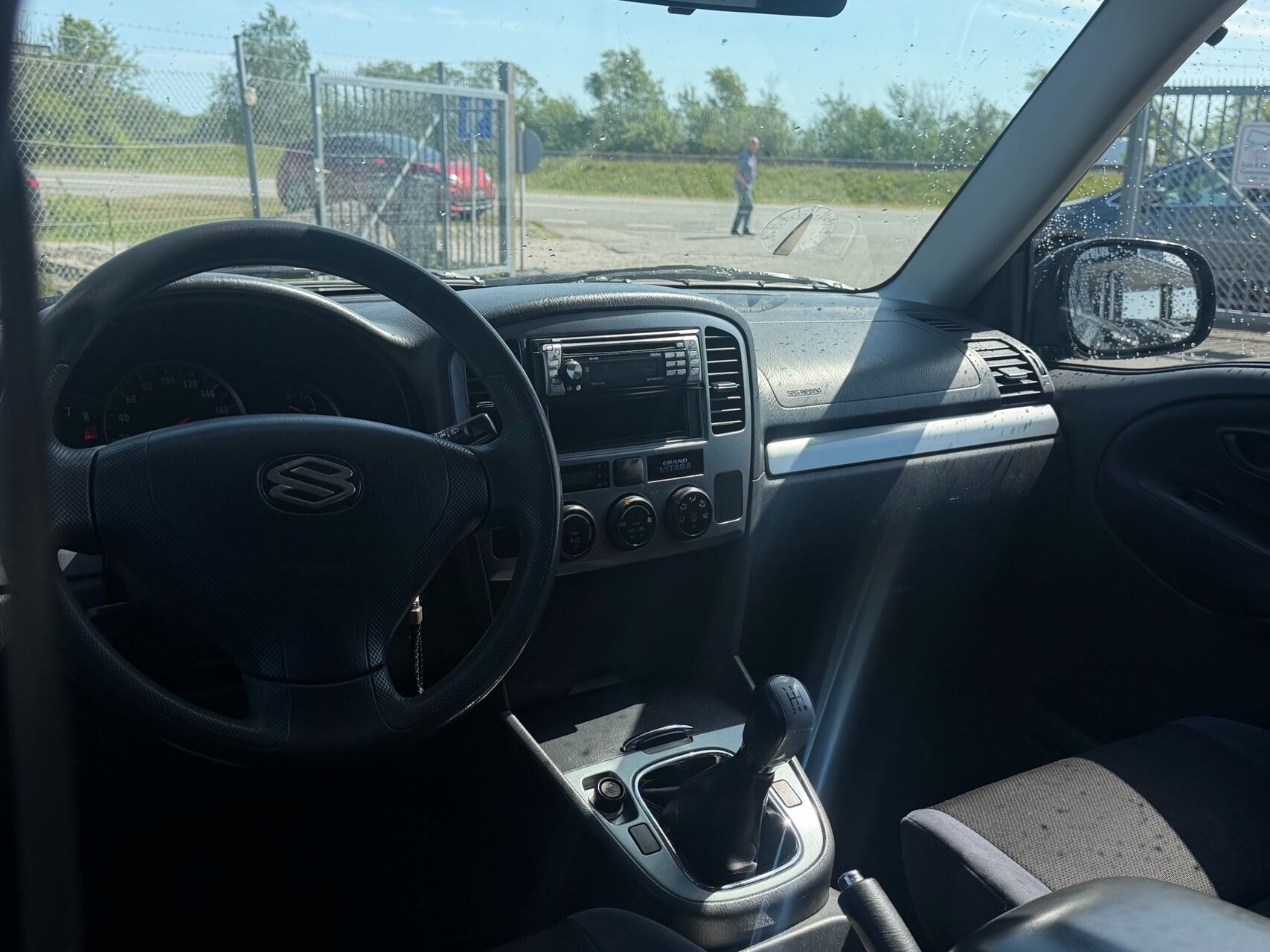 Billede af Suzuki Grand Vitara 2,0 m\ aircondition 4x4 128HK Van