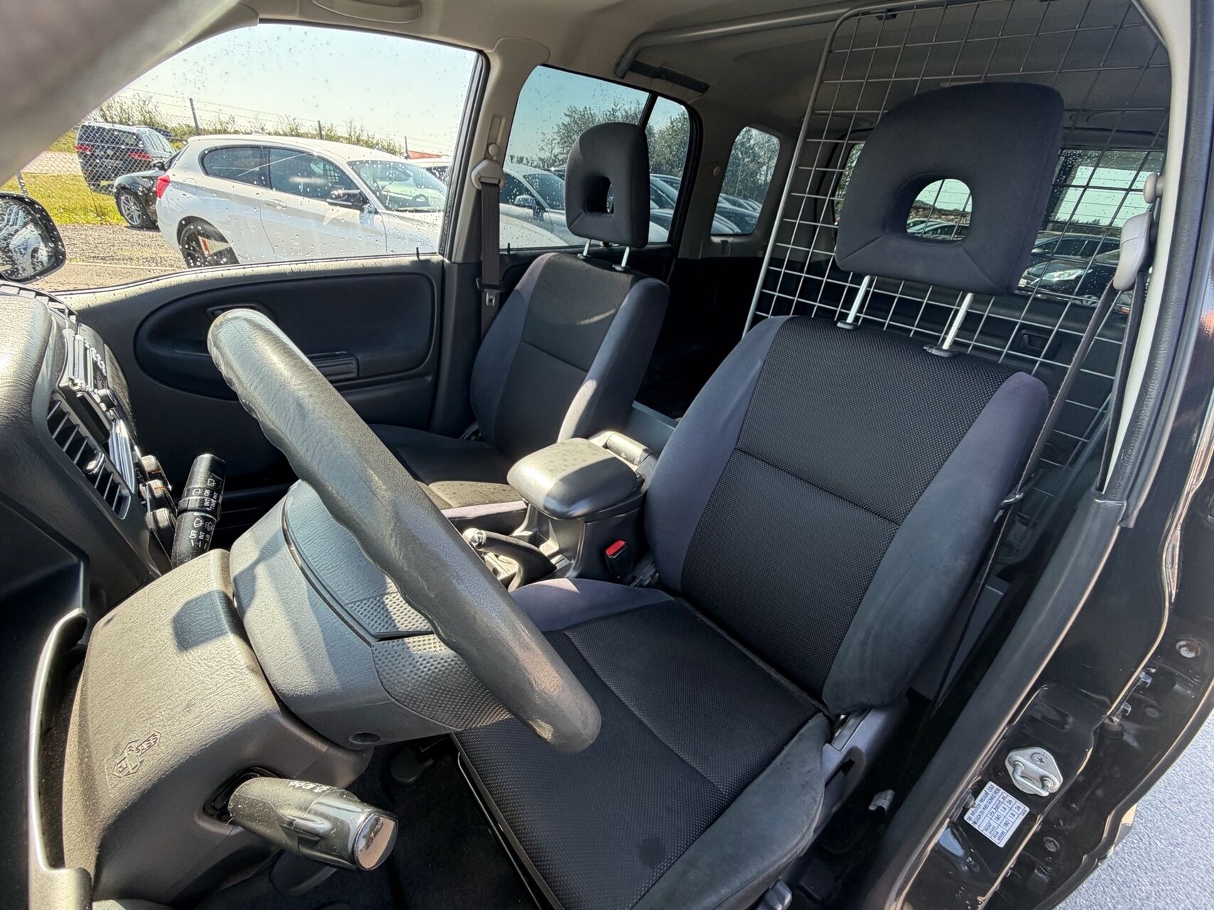 Billede af Suzuki Grand Vitara 2,0 m\ aircondition 4x4 128HK Van