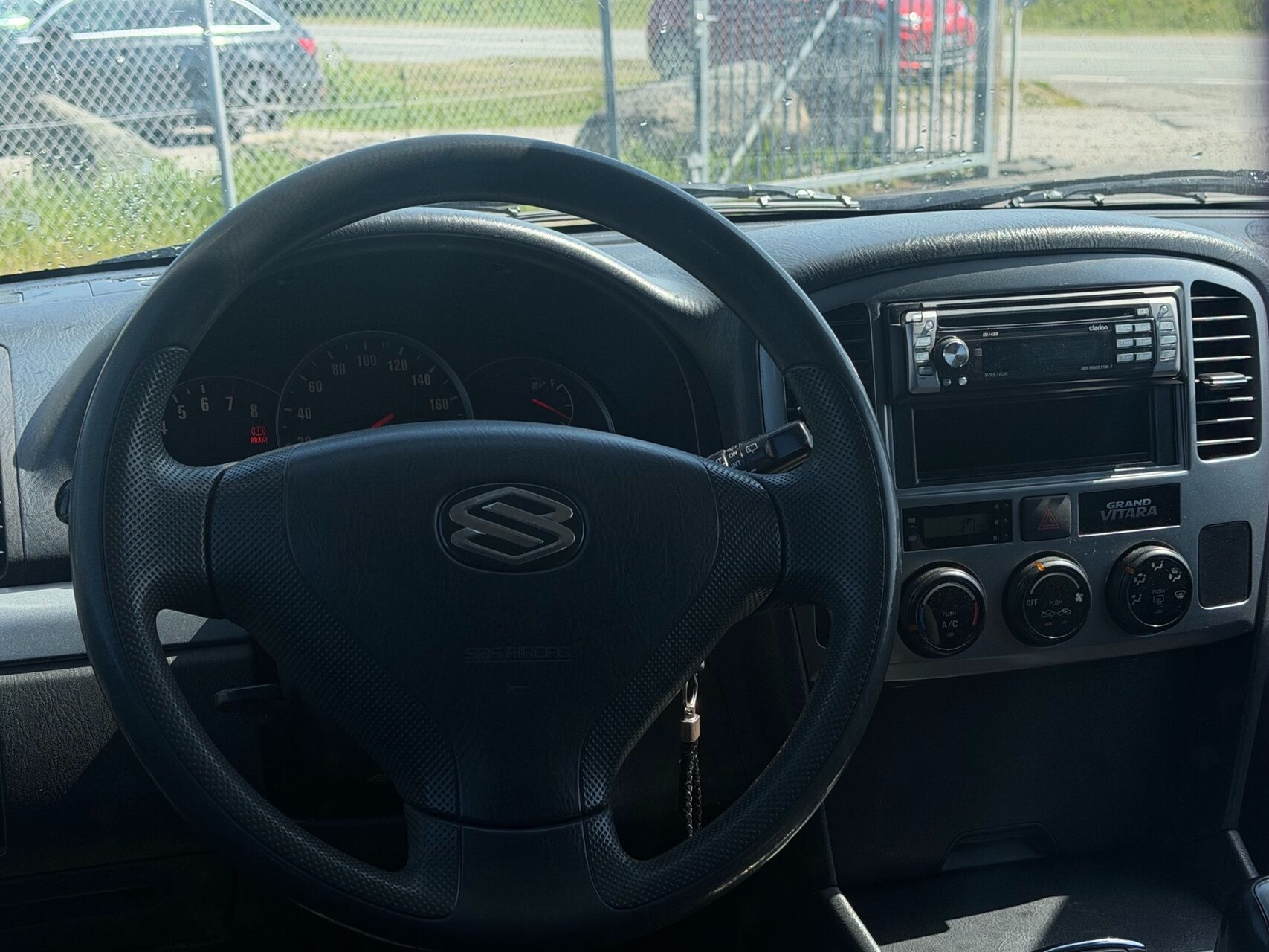 Billede af Suzuki Grand Vitara 2,0 m\ aircondition 4x4 128HK Van