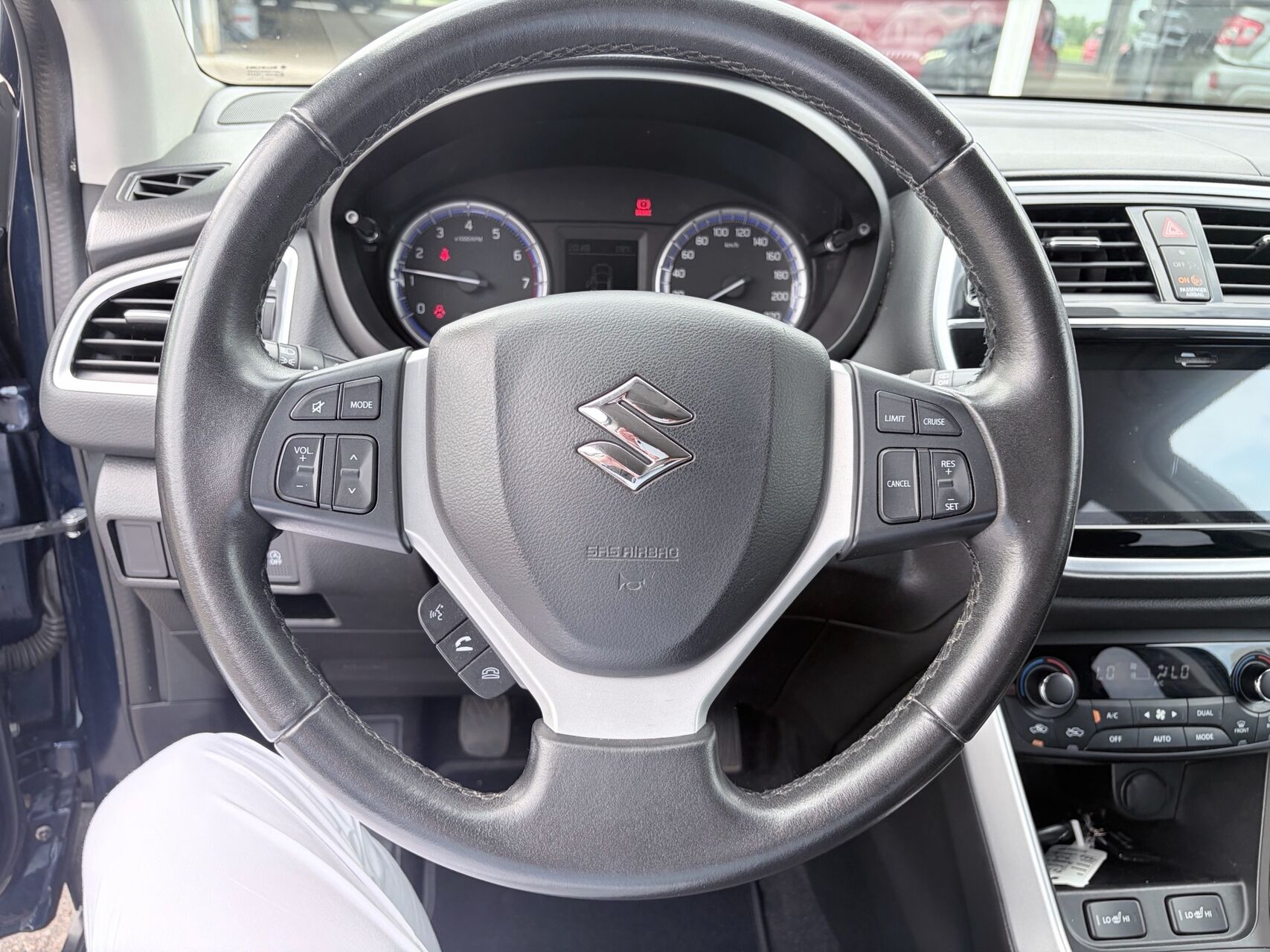 Billede af Suzuki S-Cross 1,0 Boosterjet Active 112HK 5d