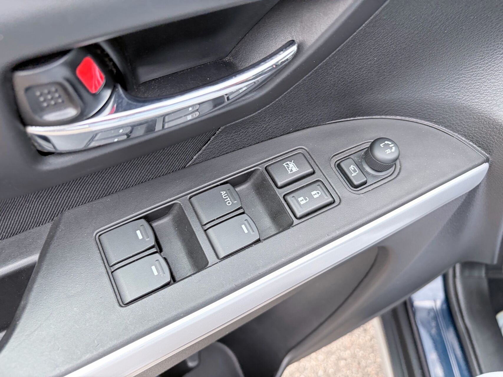 Billede af Suzuki S-Cross 1,0 Boosterjet Active 112HK 5d