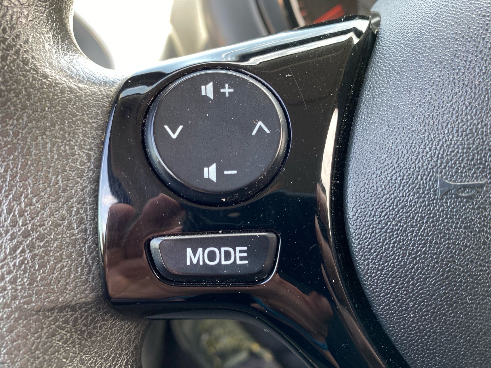 Billede af Peugeot 108 1,0 e-Vti Active 69HK 5d