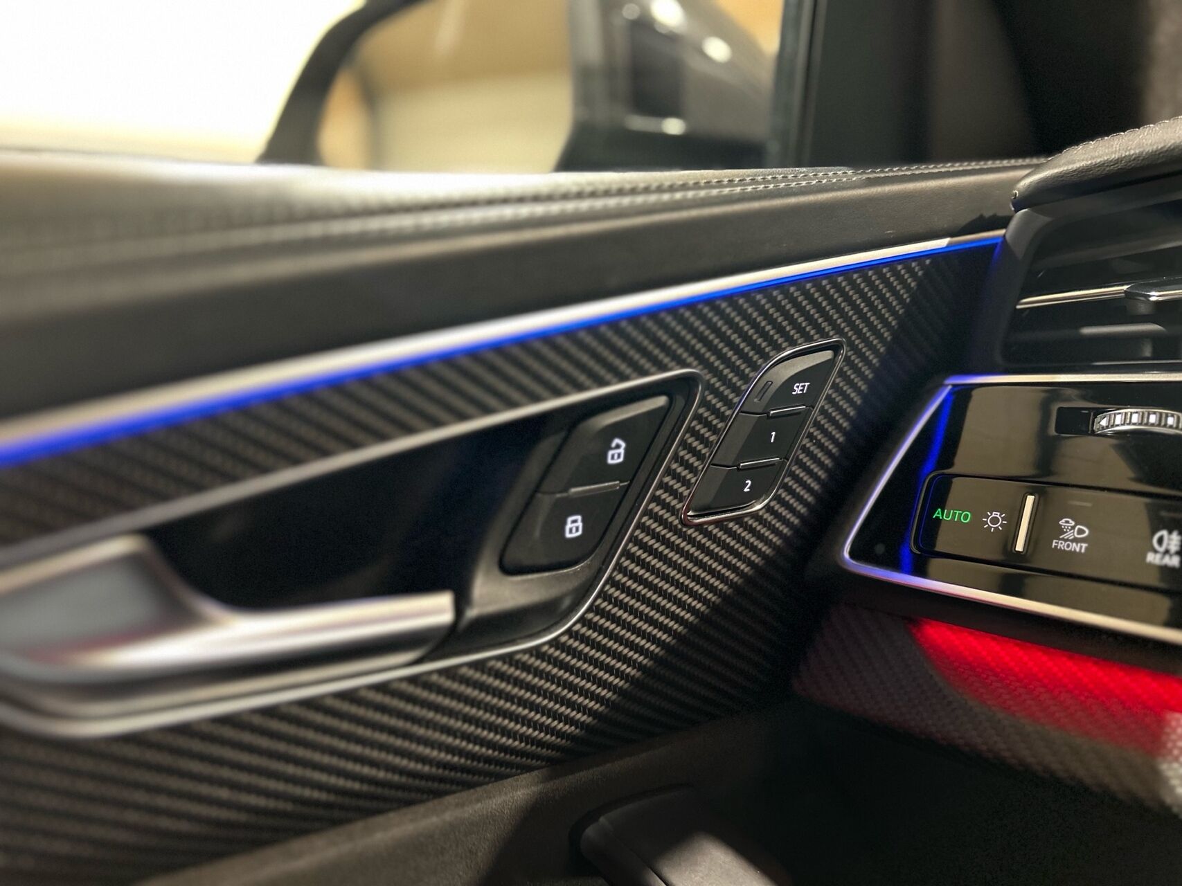 Billede af Audi RS Q8 4,0 TFSI  Mild hybrid Quattro Tiptr. 600HK 5d 8g Aut.