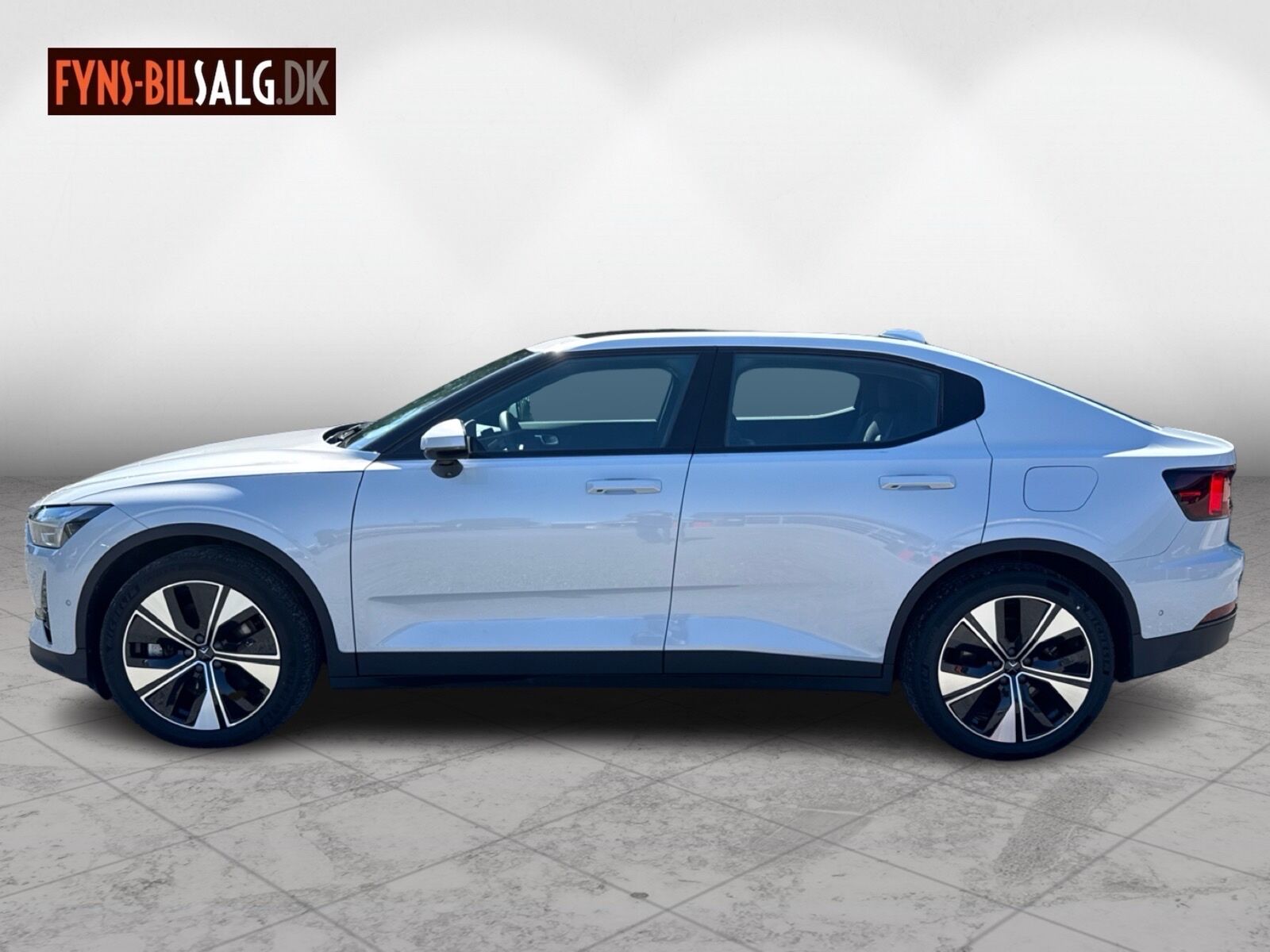 Billede af Polestar 2 EL Long range Single motor Plus 231HK 5d Aut.