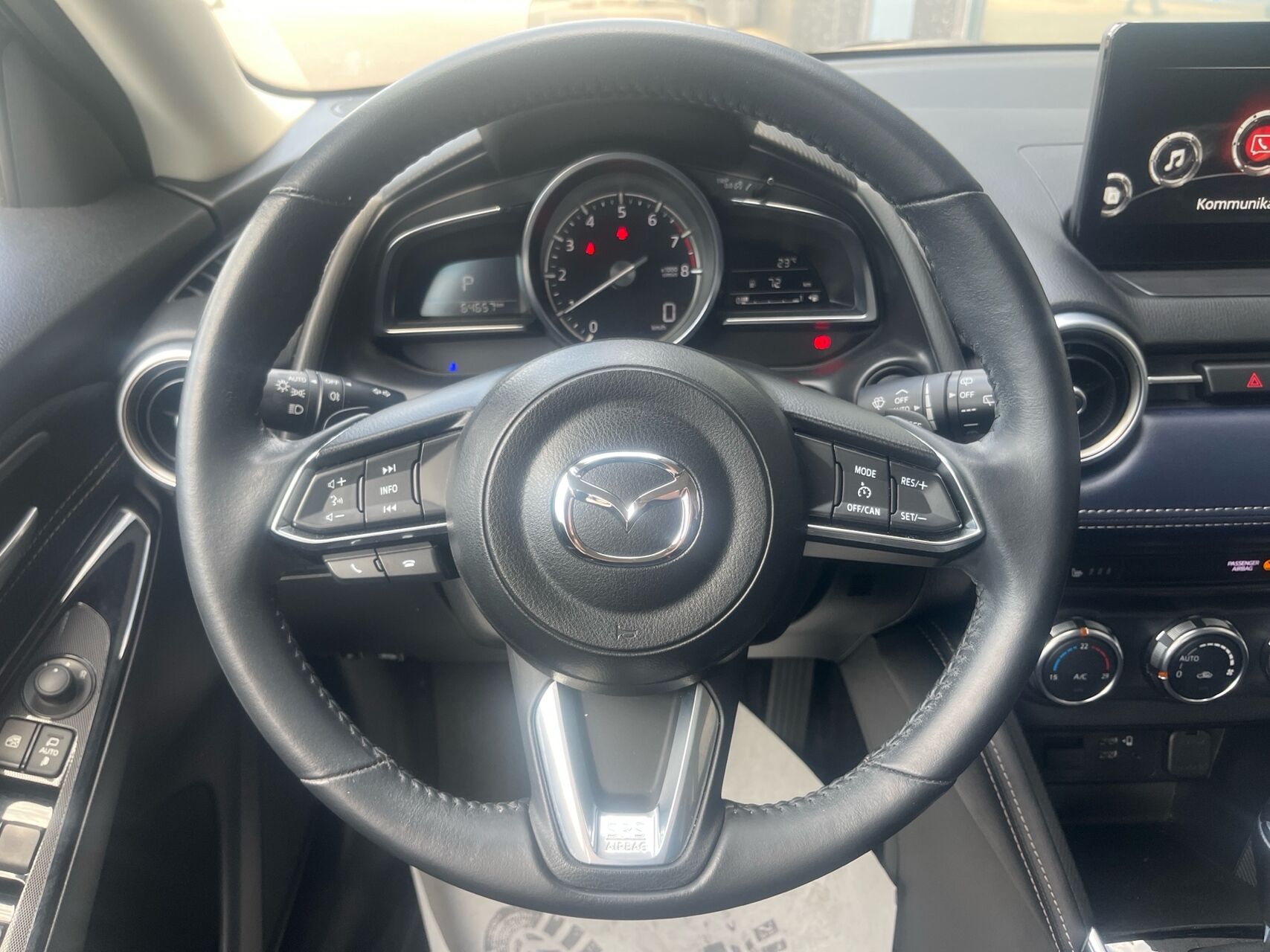 Billede af Mazda 2 1,5 Skyactiv-G Cosmo 90HK 5d 6g Aut.