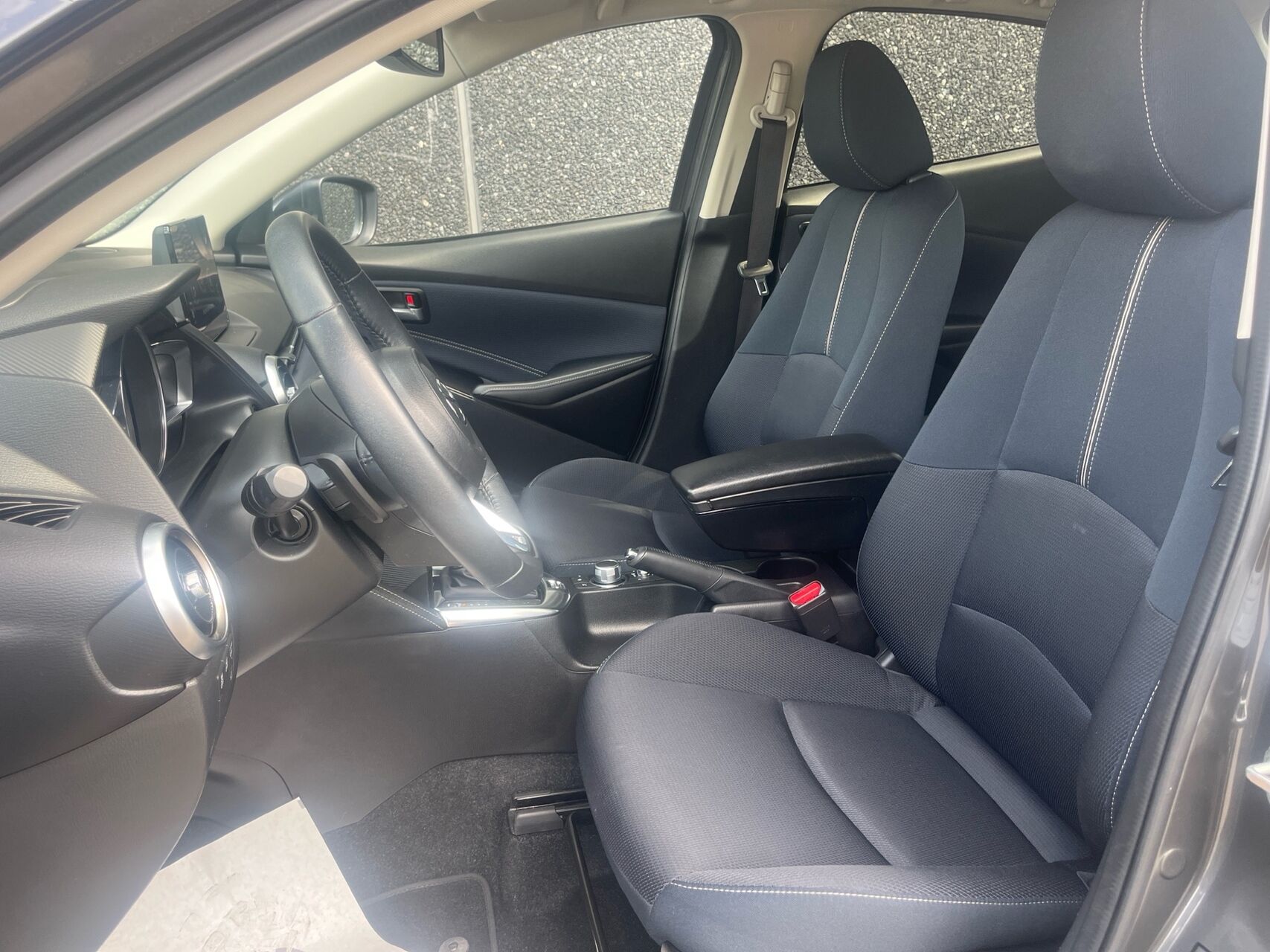 Billede af Mazda 2 1,5 Skyactiv-G Cosmo 90HK 5d 6g Aut.