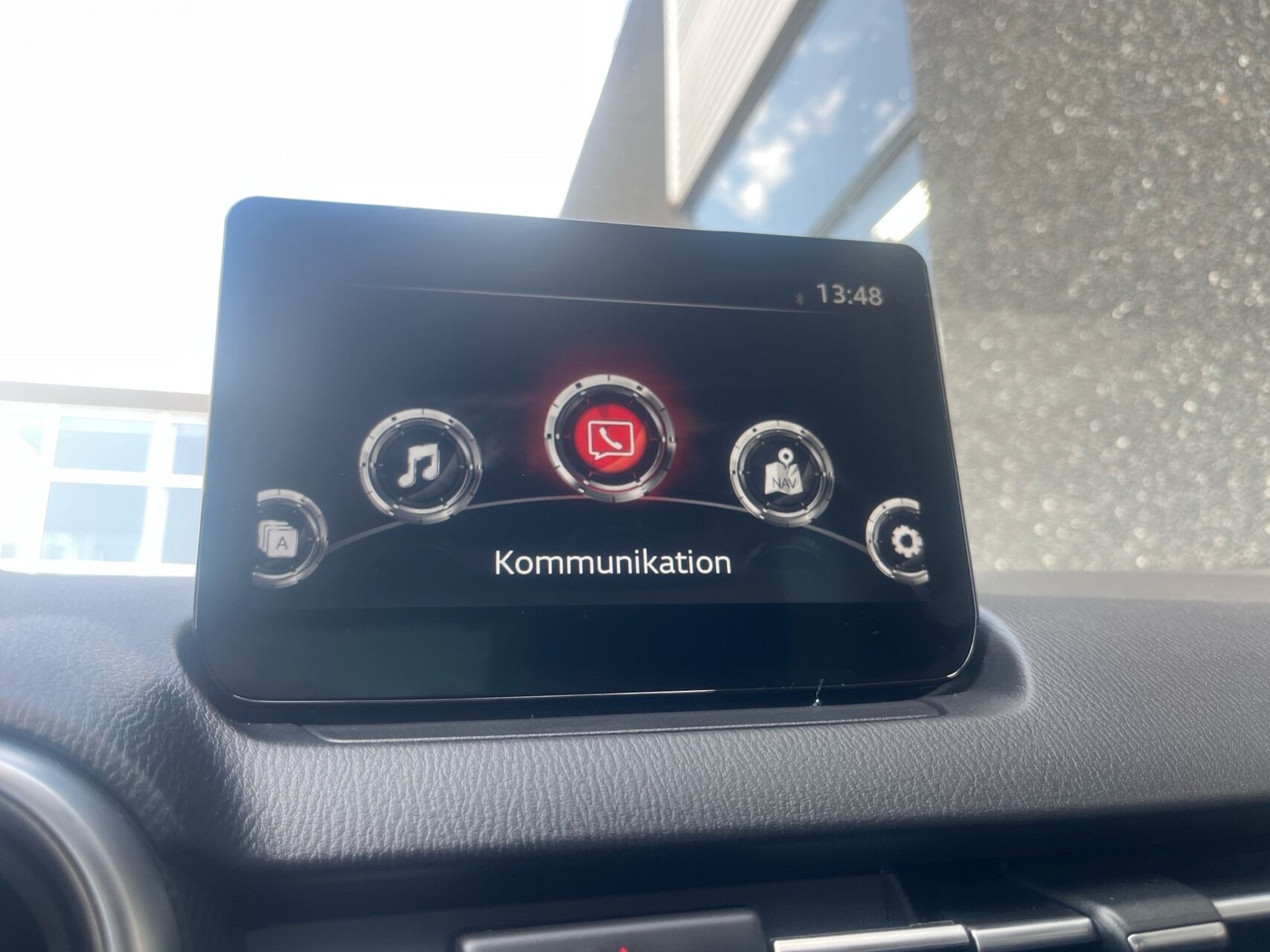 Billede af Mazda 2 1,5 Skyactiv-G Cosmo 90HK 5d 6g Aut.