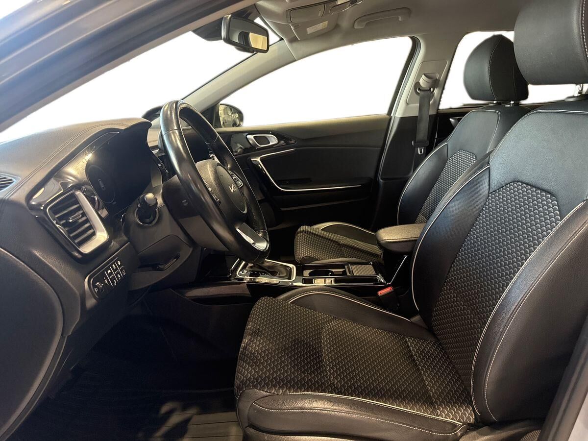 Billede af Kia Ceed SW 1,6 GDI PHEV  Plugin-hybrid Upgrade DCT 141HK Stc 6g Aut.
