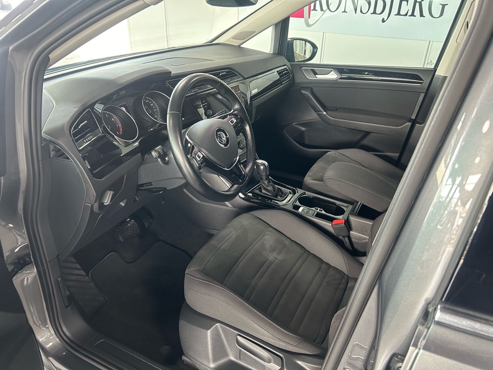 Billede af VW Touran 1,5 TSI EVO ACT Highline DSG 150HK 7g Aut.
