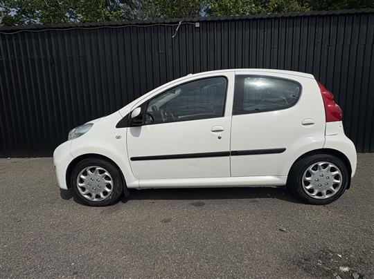 Peugeot 107 1,0 I 68HK 5d