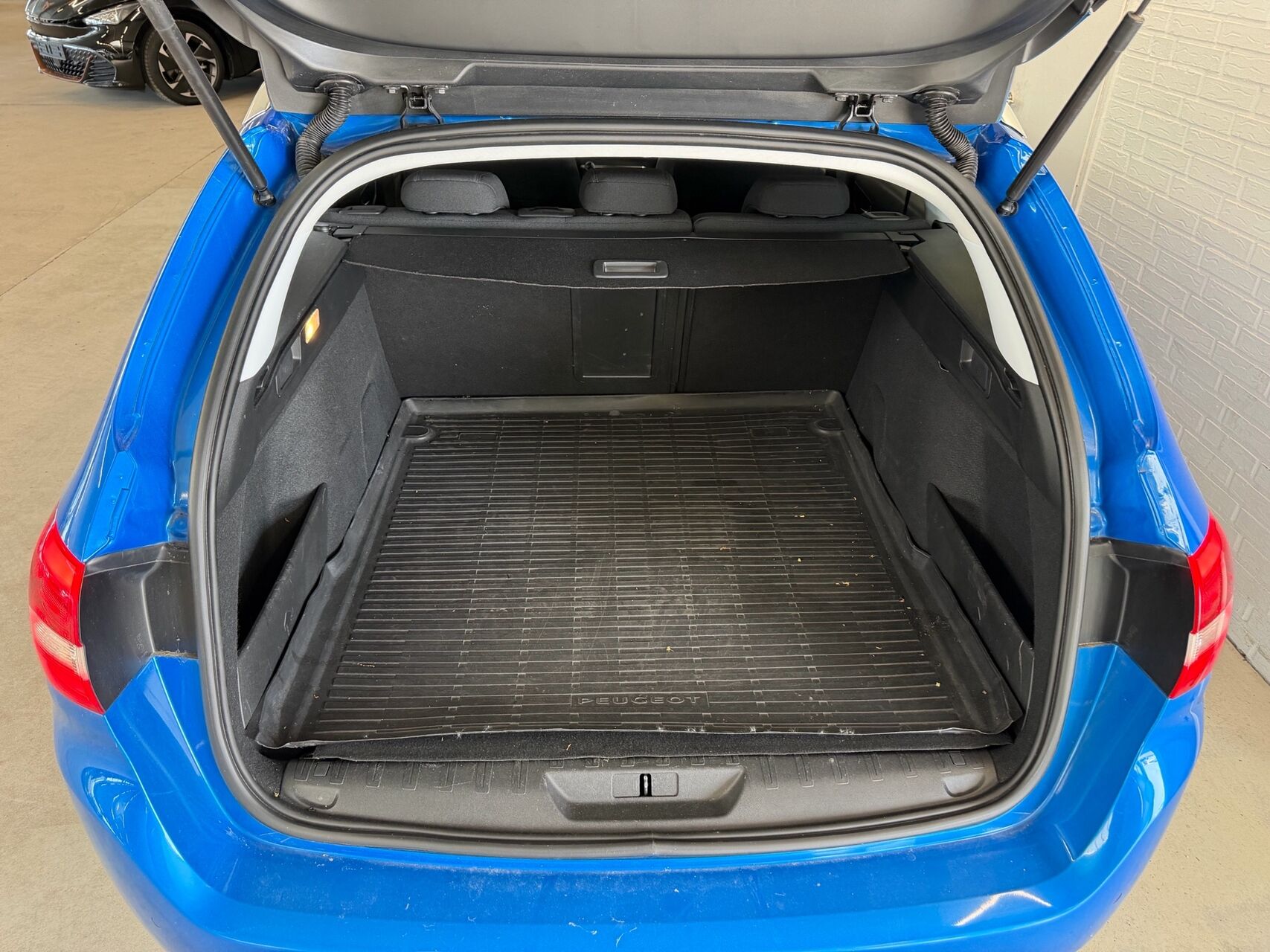 Billede af Peugeot 308 SW 1,5 BlueHDi Allure Grand 130HK Stc 6g