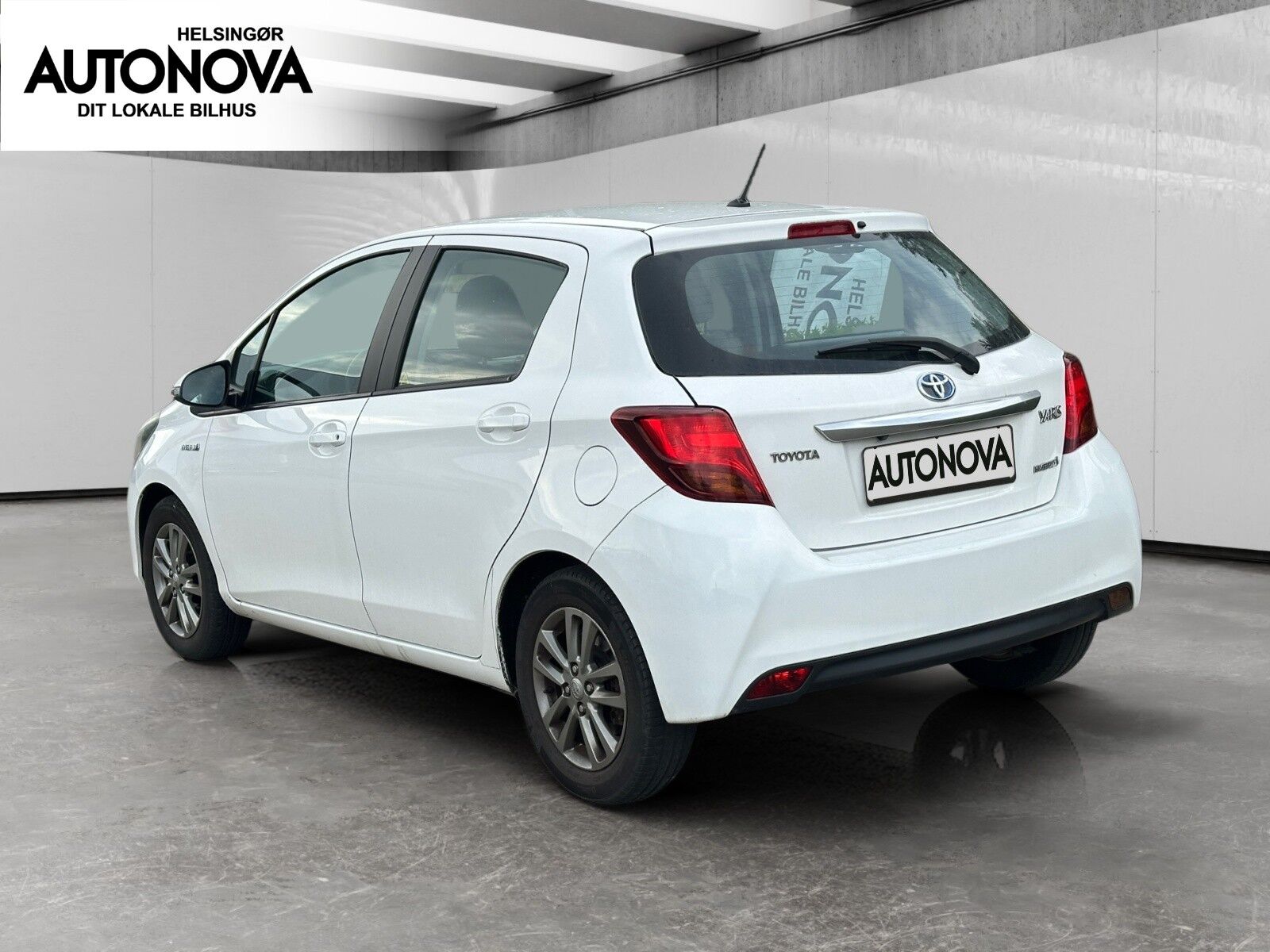 Billede af Toyota Yaris 1,5 Hybrid H2 E-CVT 100HK 5d Trinl. Gear