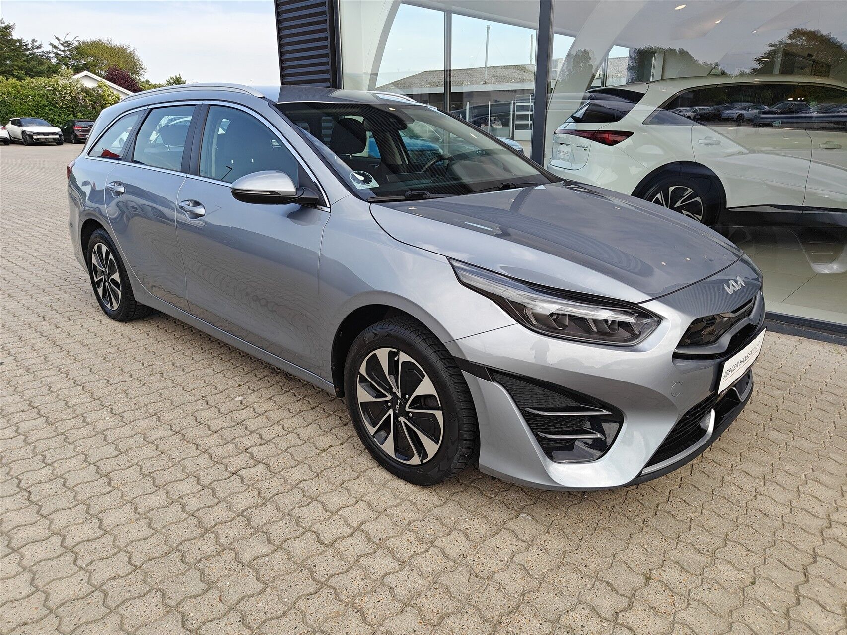 Billede af Kia Ceed SW 1,6 GDI PHEV  Plugin-hybrid Prestige DCT 141HK Stc 6g Aut.
