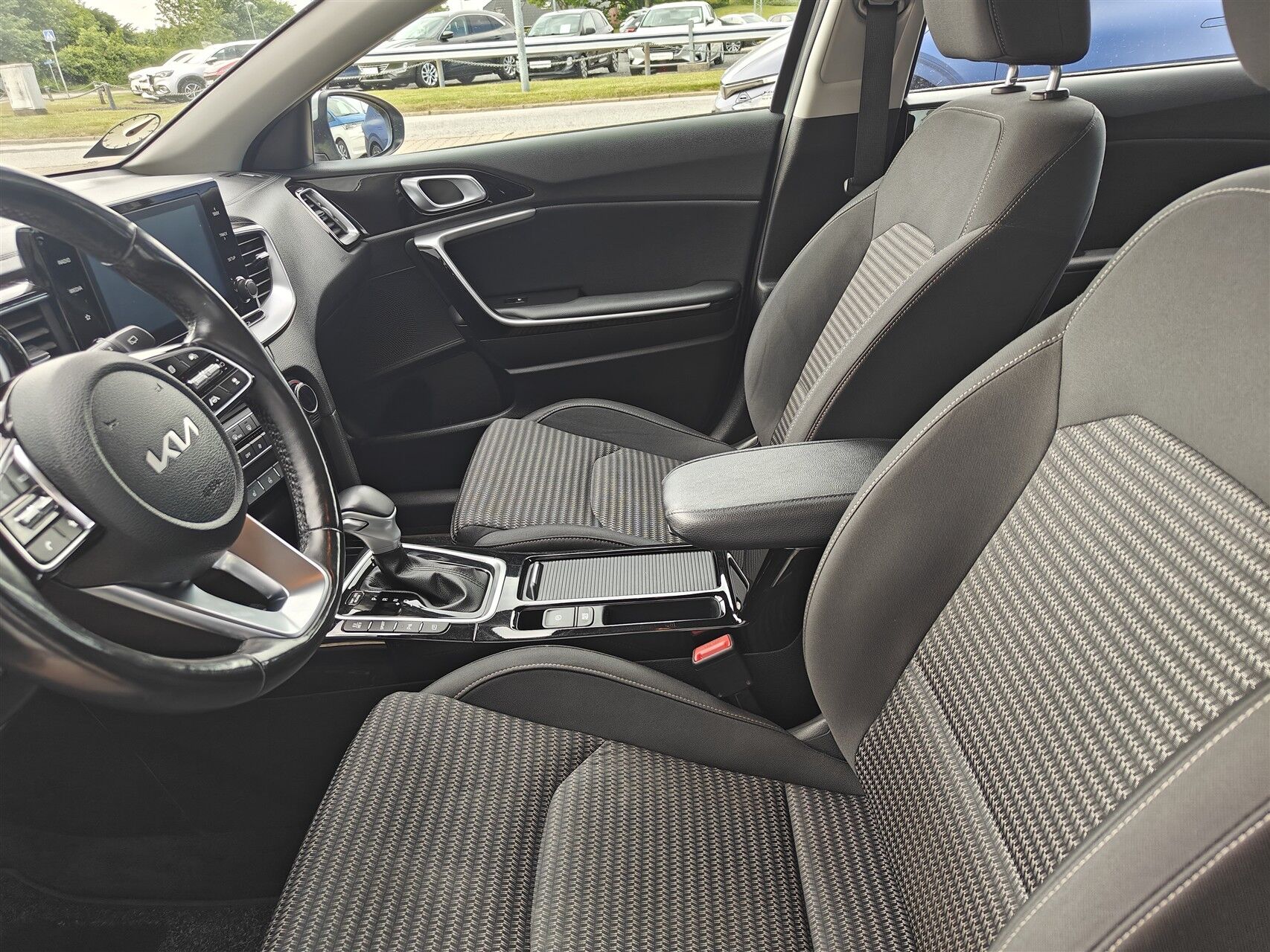 Billede af Kia Ceed SW 1,6 GDI PHEV  Plugin-hybrid Prestige DCT 141HK Stc 6g Aut.