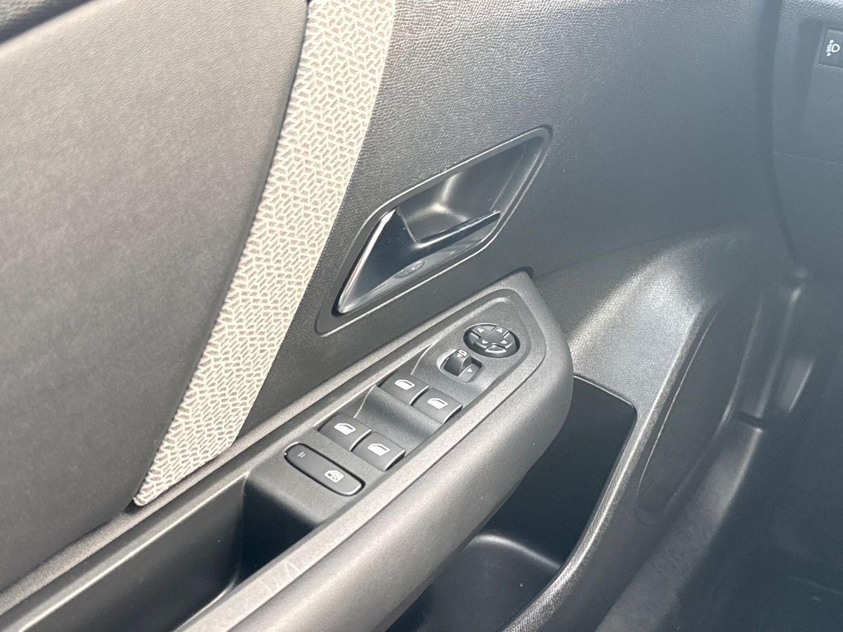 Billede af Citroën C4 1,2 PureTech VTR Sport 130HK 5d