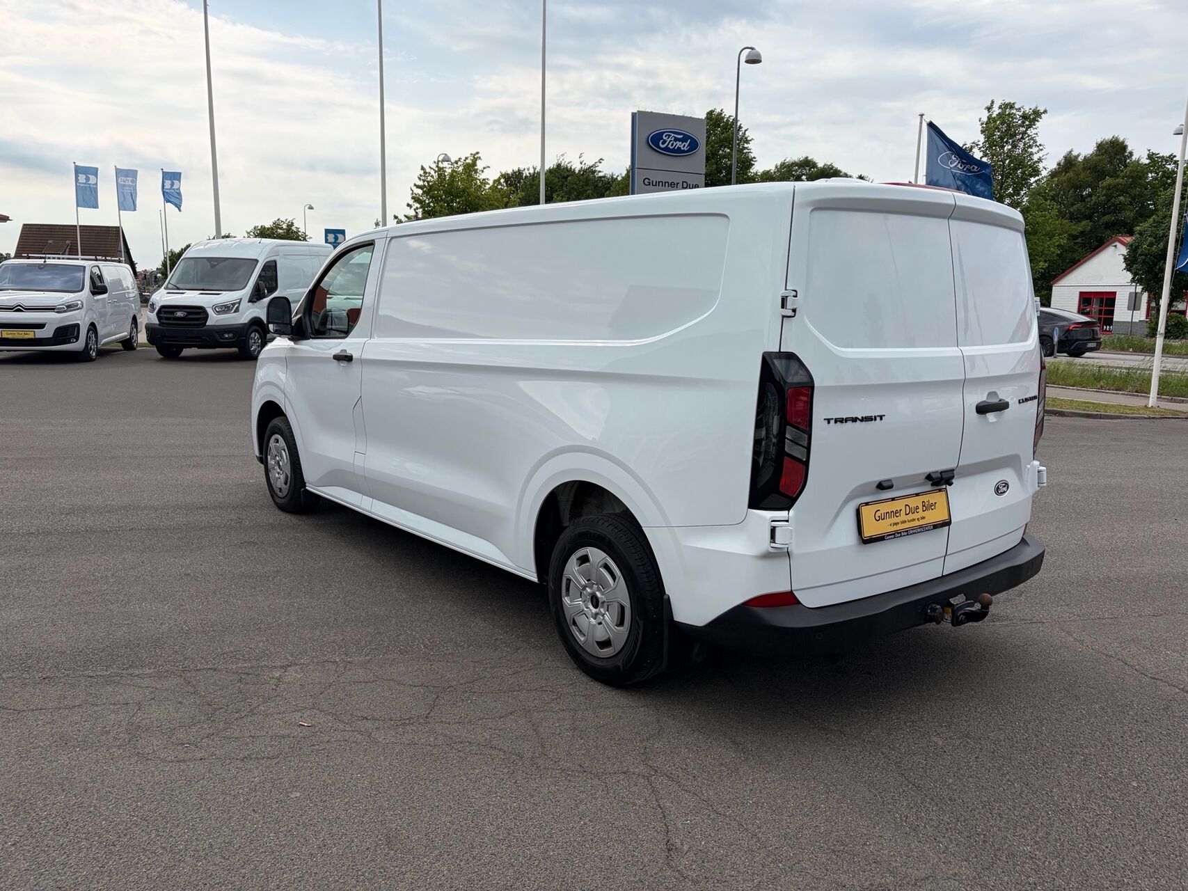 Billede af Ford Transit Custom 300 L2H1 2,0 EcoBlue Trend 136HK Van 8g Aut.