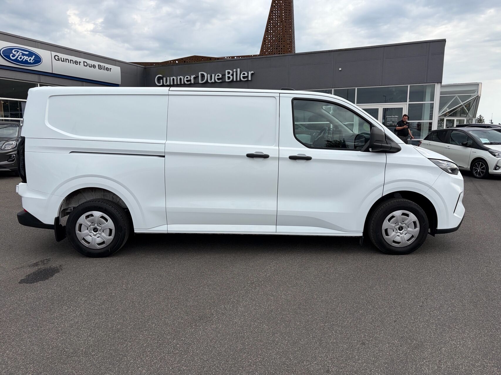 Billede af Ford Transit Custom 300 L2H1 2,0 EcoBlue Trend 136HK Van 8g Aut.