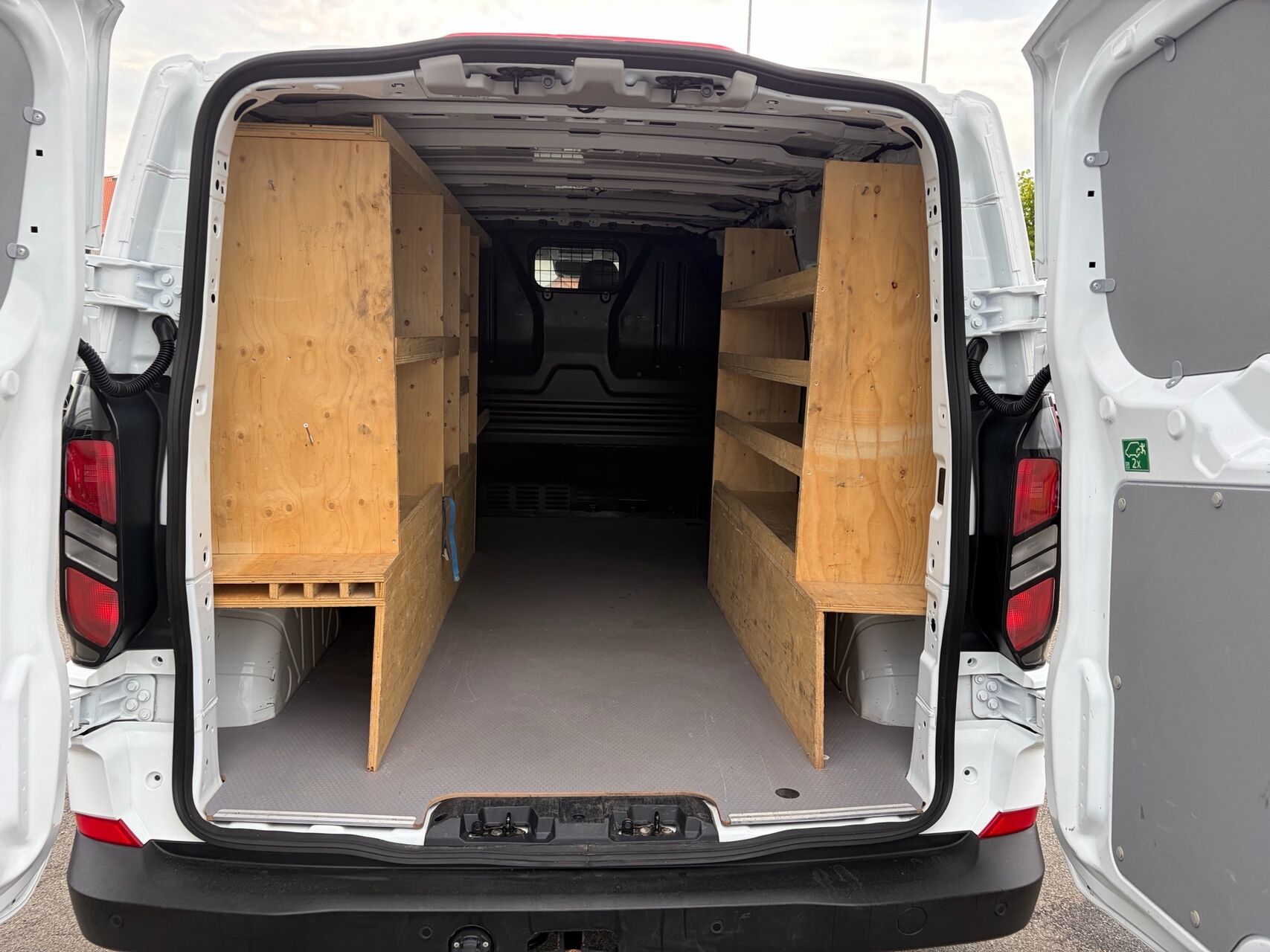Billede af Ford Transit Custom 300 L2H1 2,0 EcoBlue Trend 136HK Van 8g Aut.