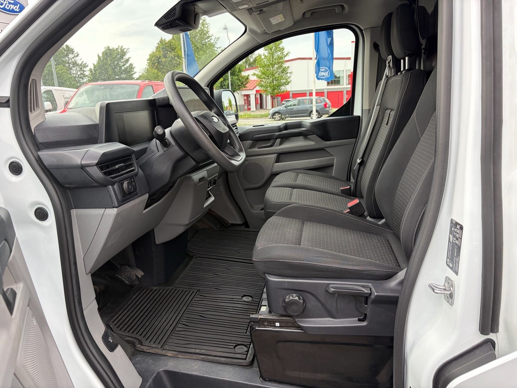 Billede af Ford Transit Custom 300 L2H1 2,0 EcoBlue Trend 136HK Van 8g Aut.