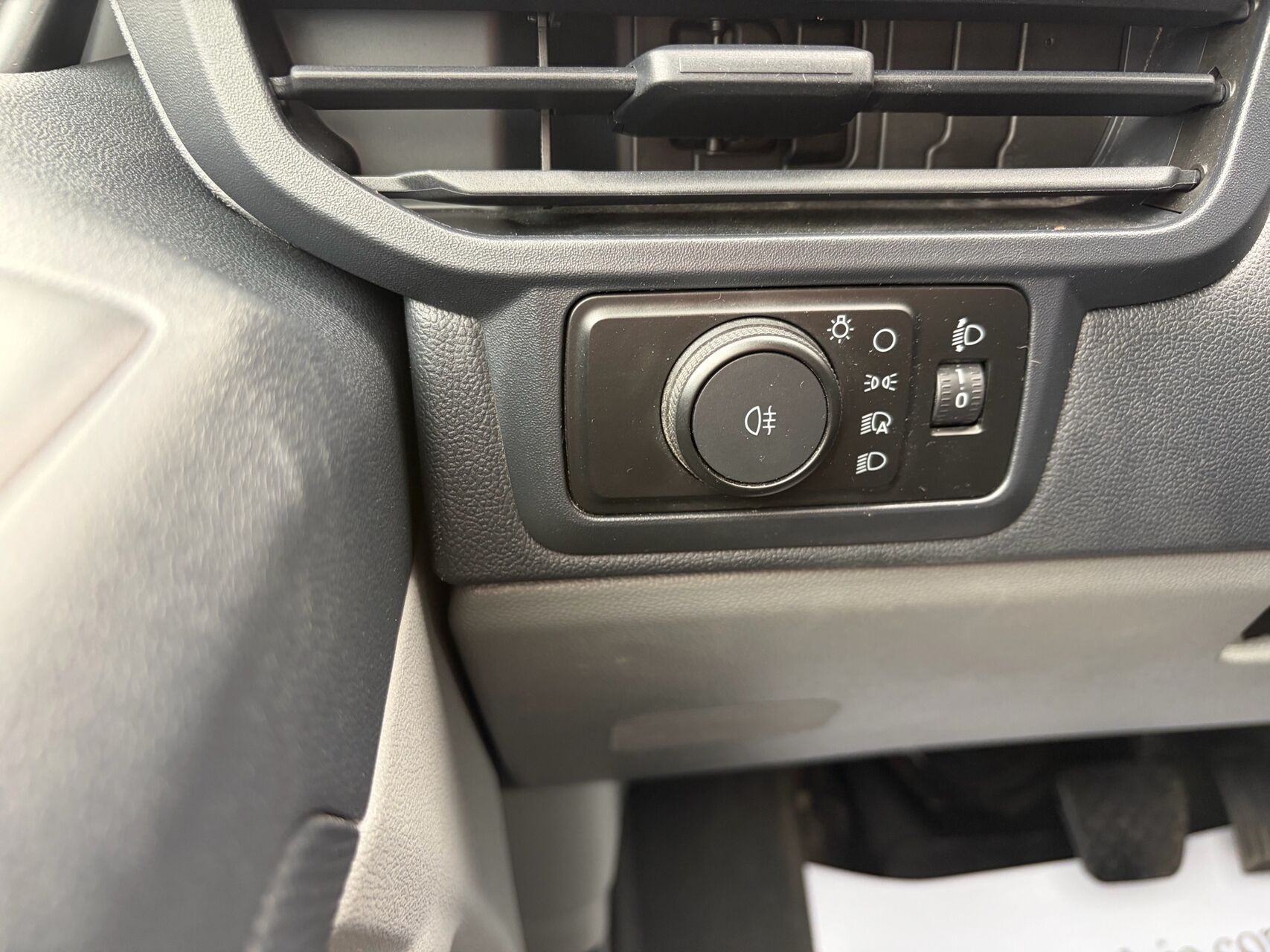 Billede af Ford Transit Custom 300 L2H1 2,0 EcoBlue Trend 136HK Van 8g Aut.