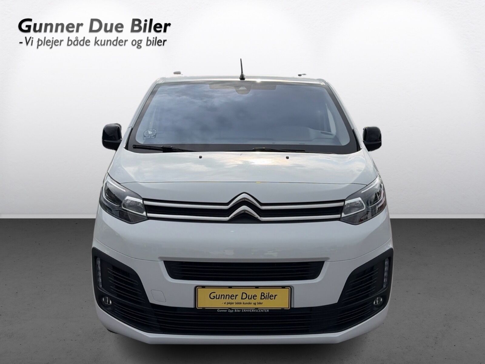 Billede af Citroën Jumpy L3 2,0 Blue HDi Masterline EAT8 145HK Van 8g Aut.