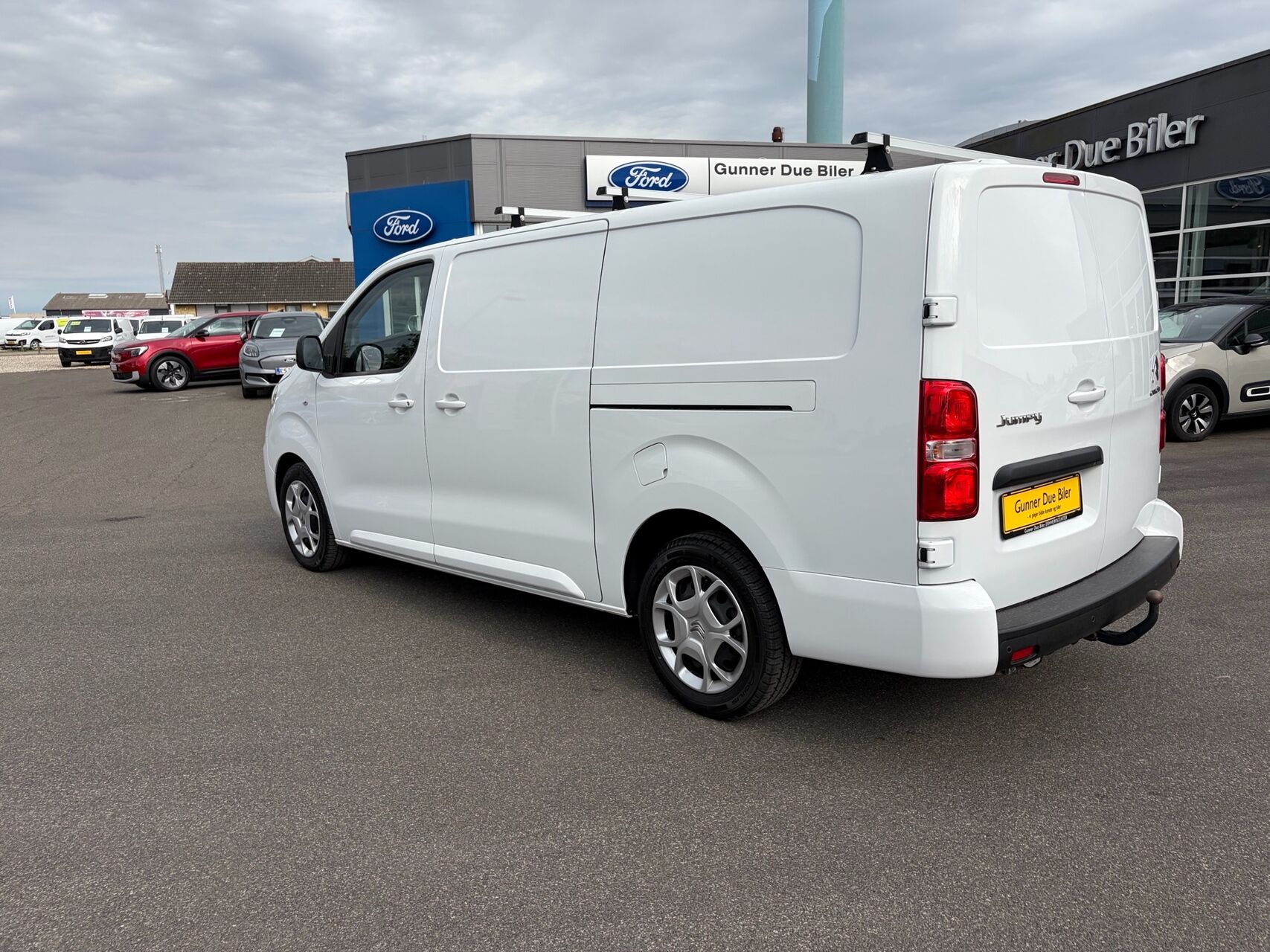 Billede af Citroën Jumpy L3 2,0 Blue HDi Masterline EAT8 145HK Van 8g Aut.